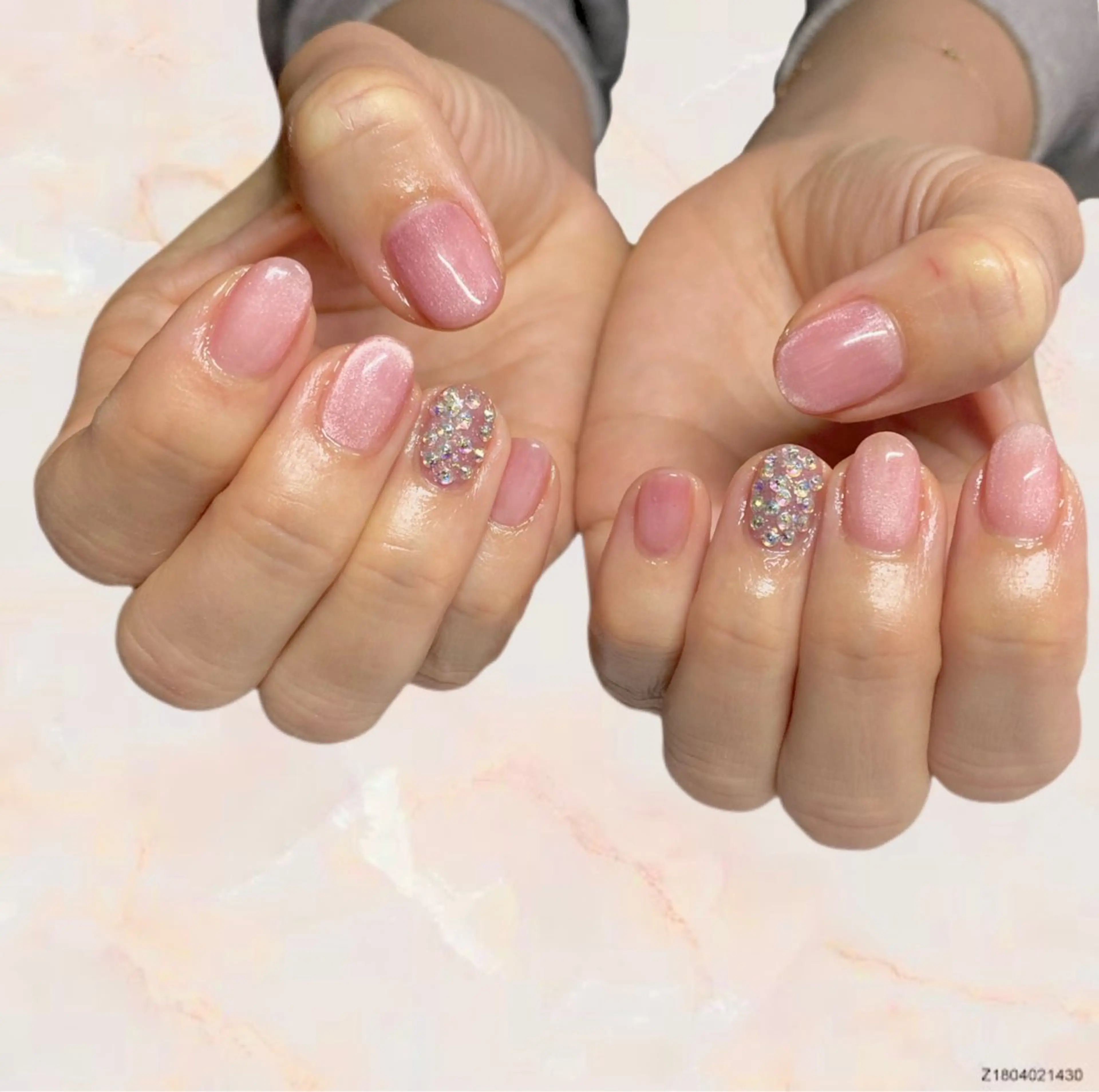 ネイル アートネイル シンプルネイル ブライダルネイル sunrich by 180degrees所属・足立区　五反野 自宅サロンのネイルデザイン