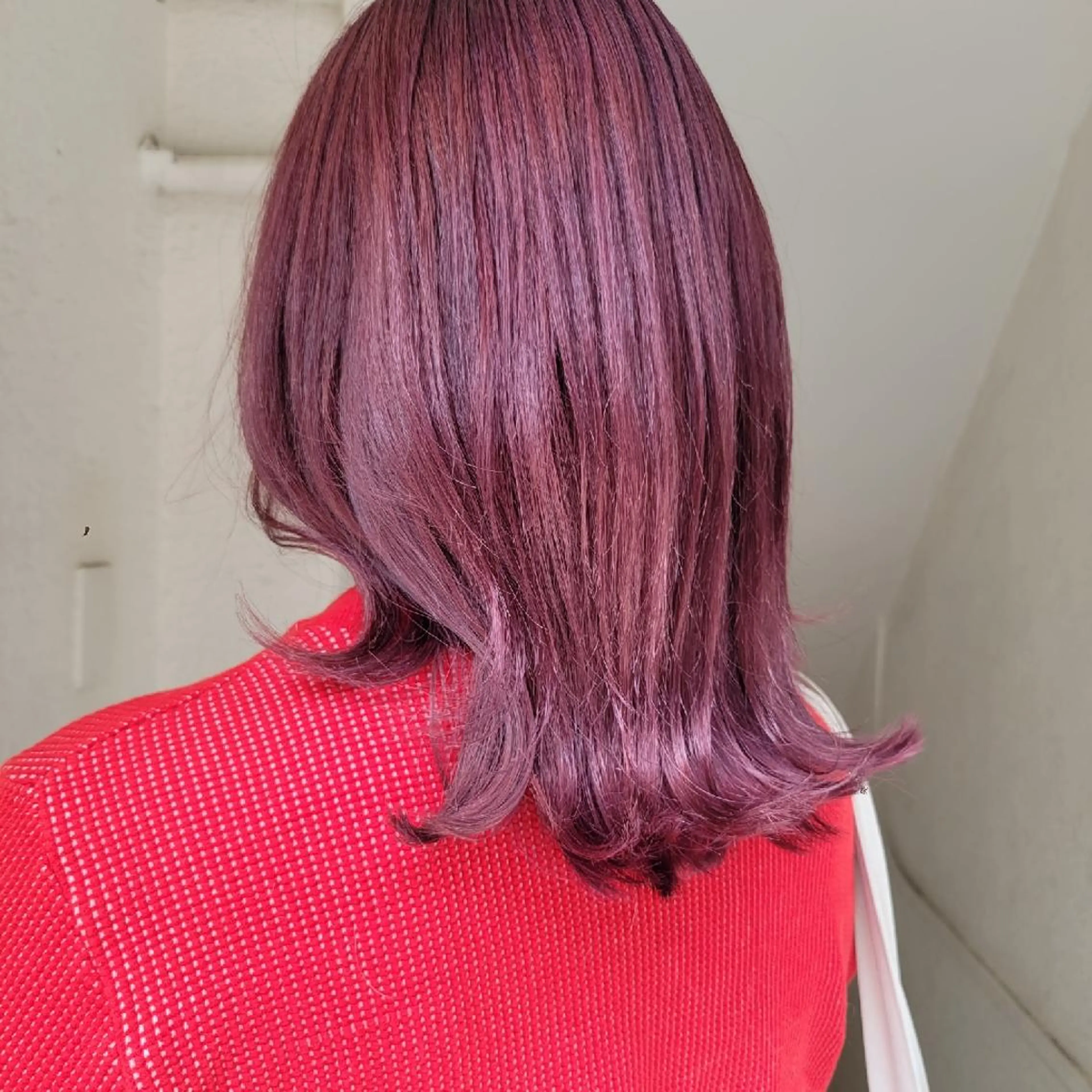 セミロング カット ヘアカラー トリートメント 🇰🇷透明感×ハイ トーン🌟tomoのヘアスタイル