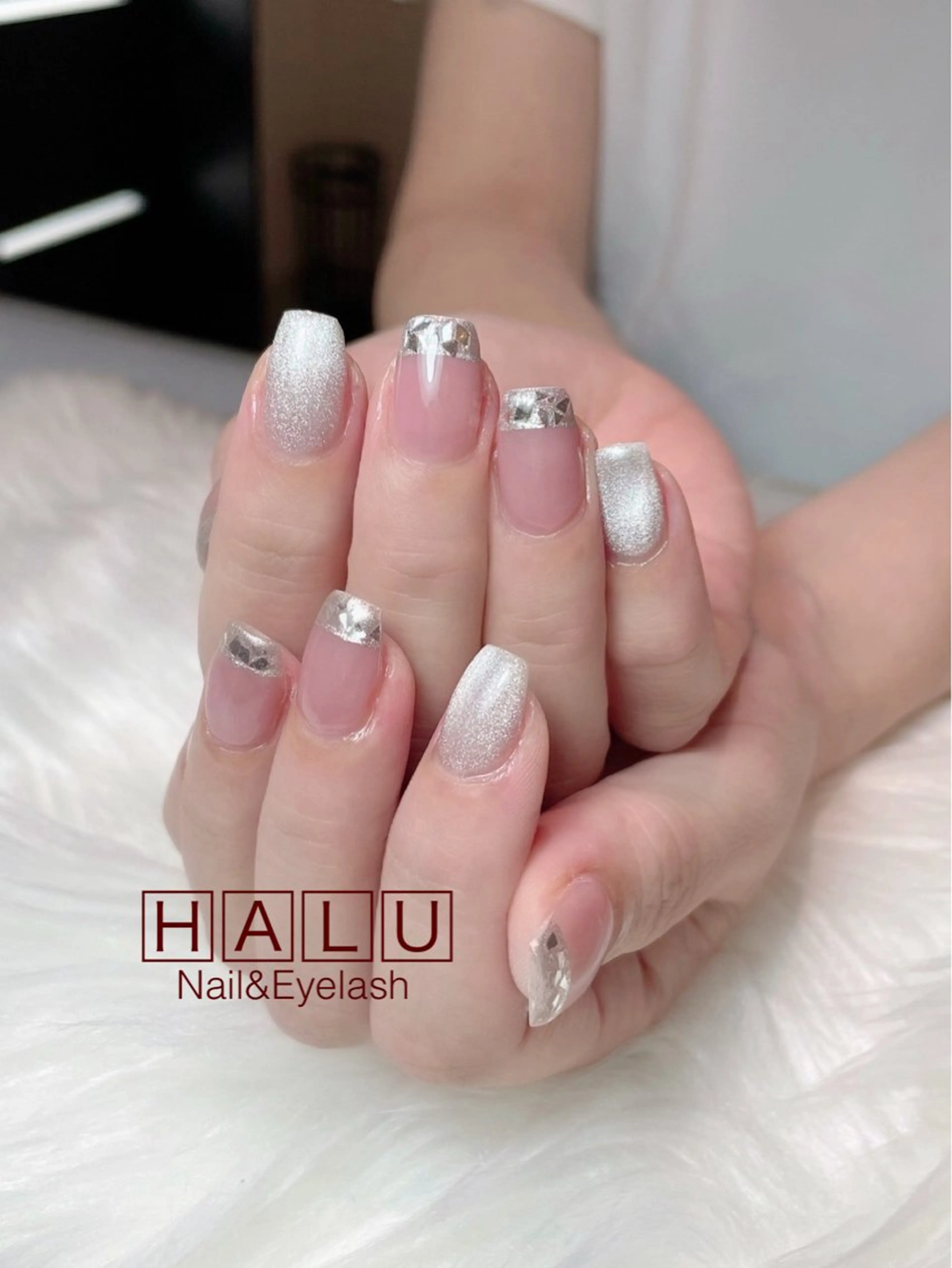 ネイル フレンチネイル ガラスフレンチ マグネットネイル HALU ハルのネイルデザイン