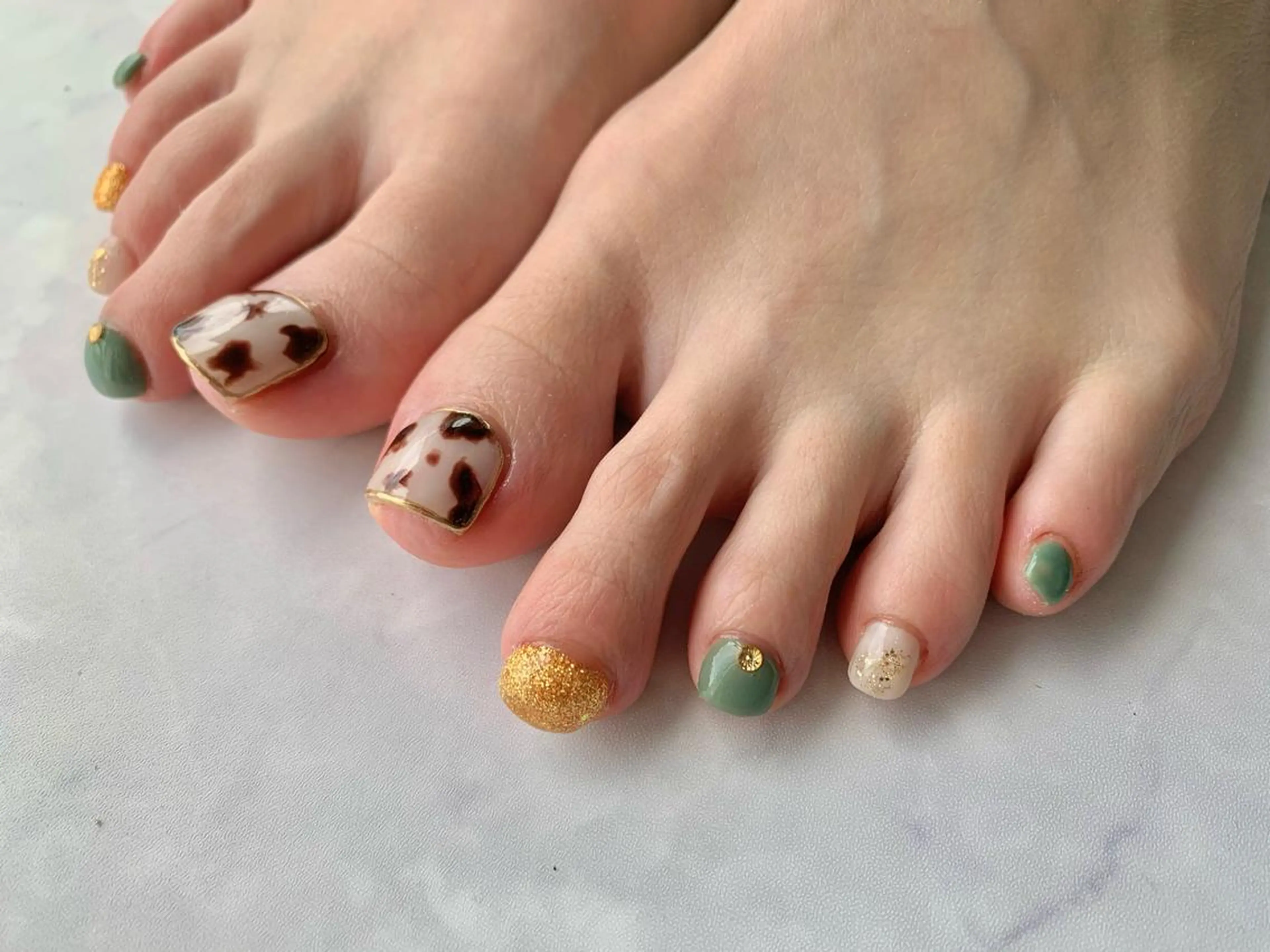 ネイル フットネイル nail room Ly'leaのネイルデザイン