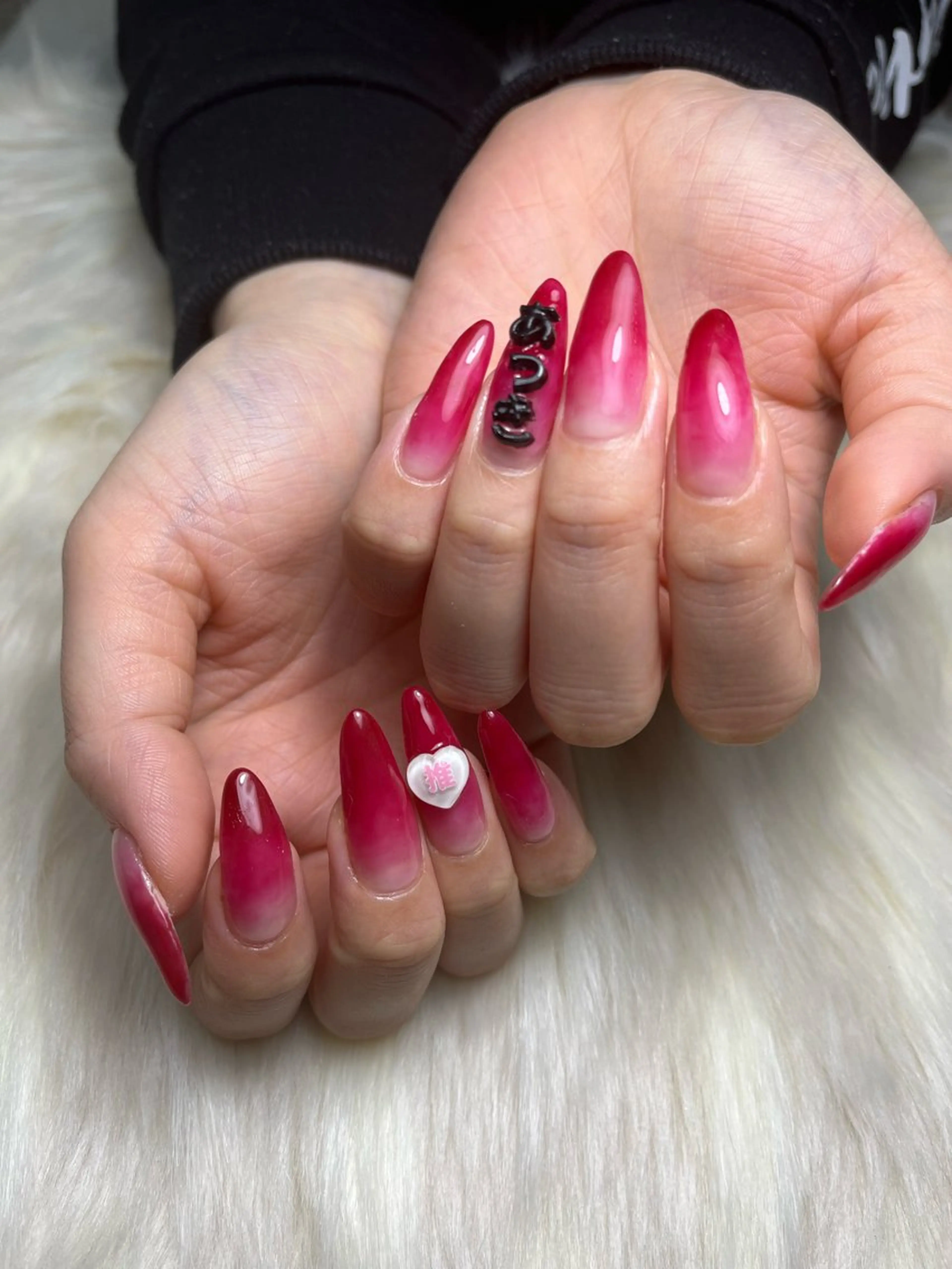 ネイル ハンドネイル shark_nail Aのネイルデザイン