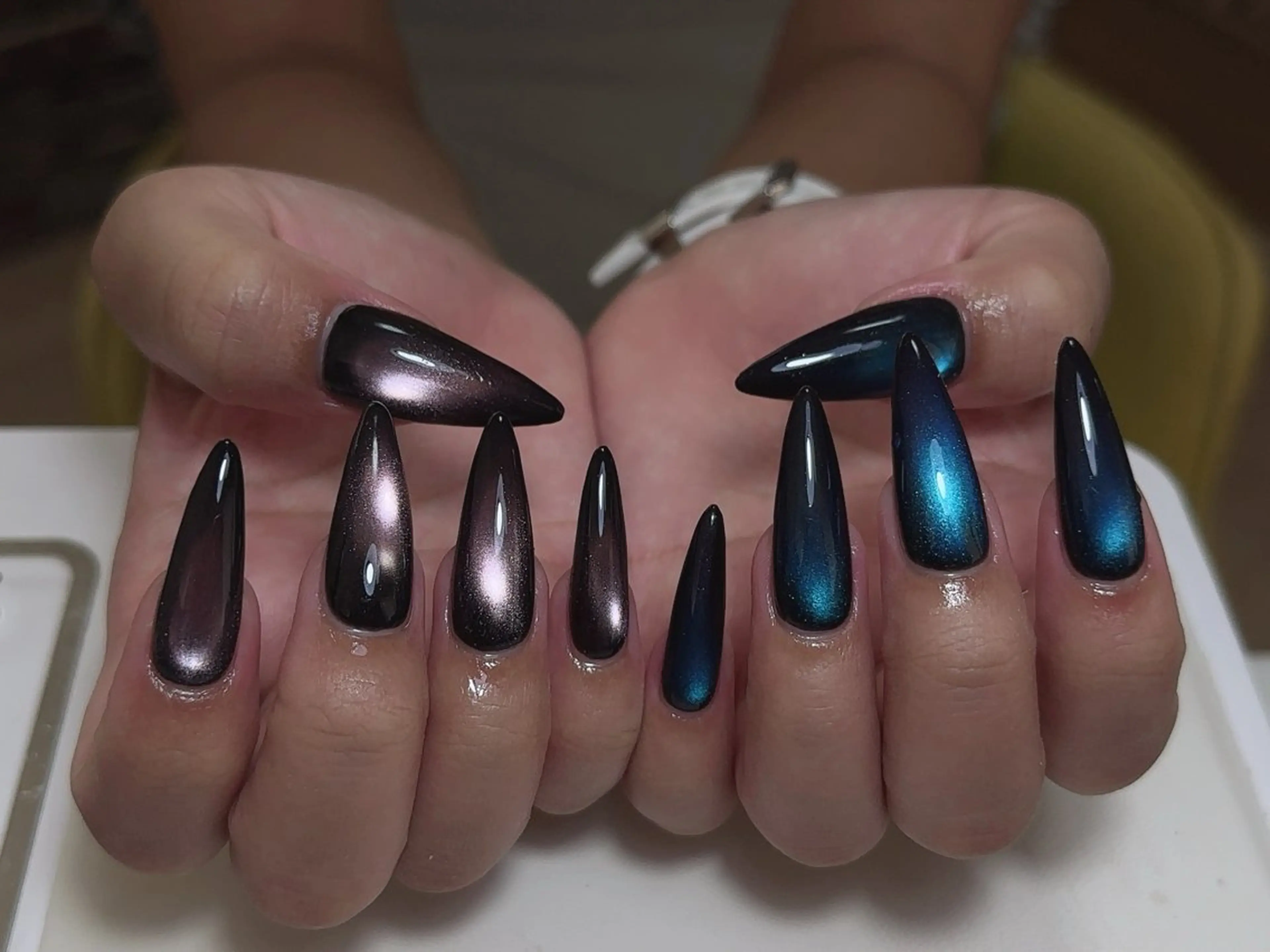 ネイル ハンドネイル NAIL CIRCLESのネイルデザイン