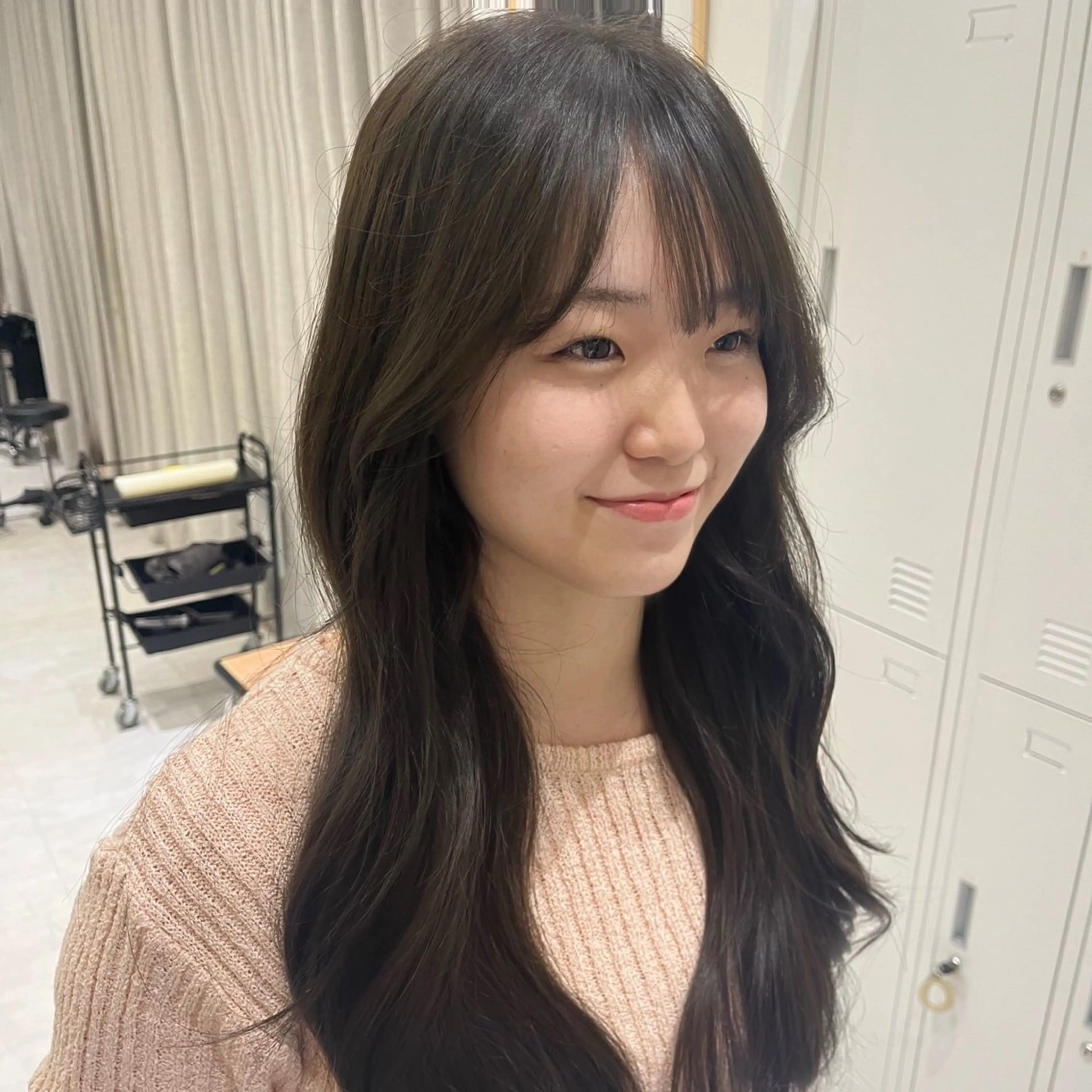 ロング カラー Zina天神🌻田中 愛香のヘアスタイル