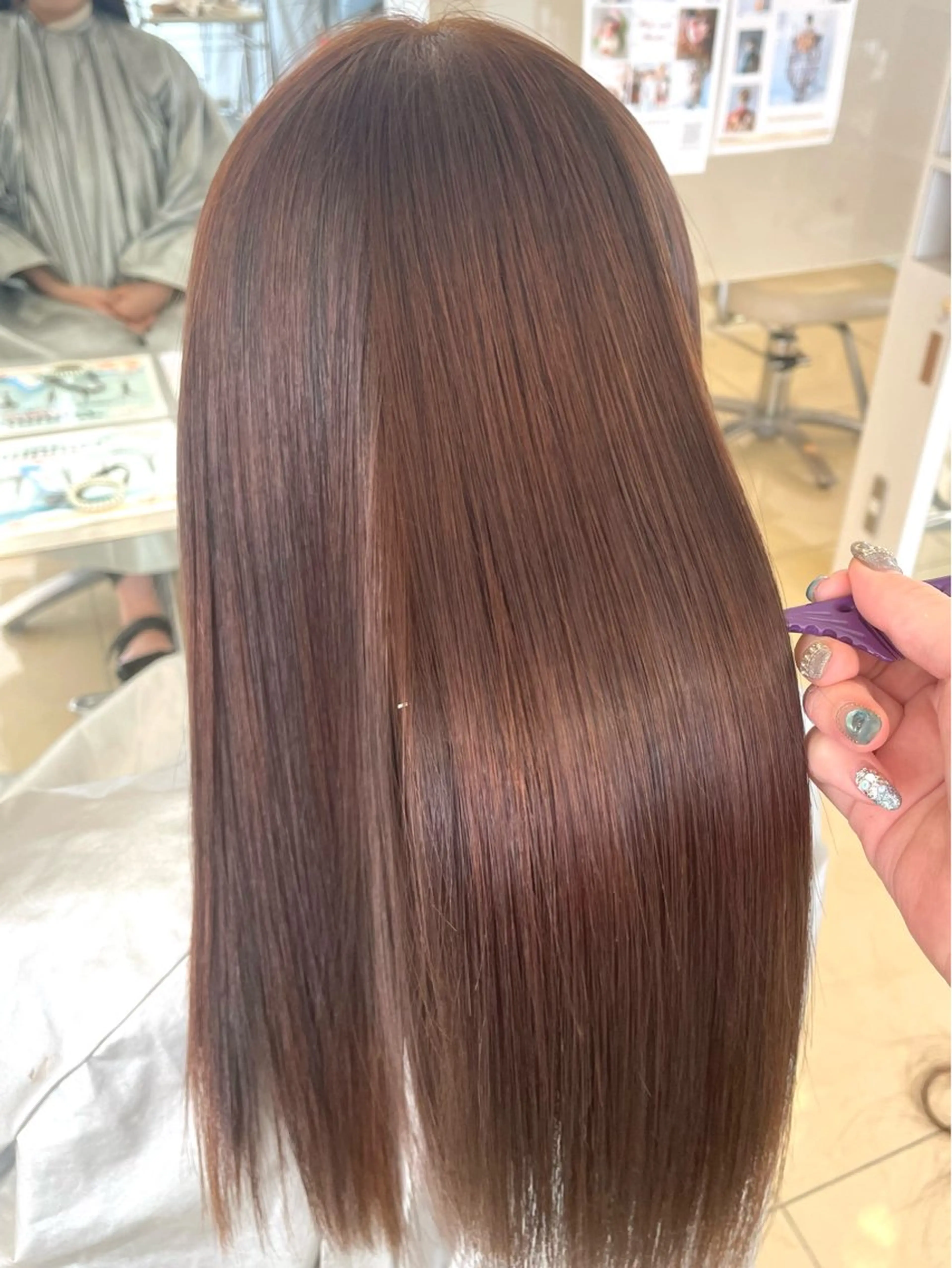 セミロング ヘアカラー トリートメント 💖透明感カラー💖 西添 奈々美のヘアスタイル