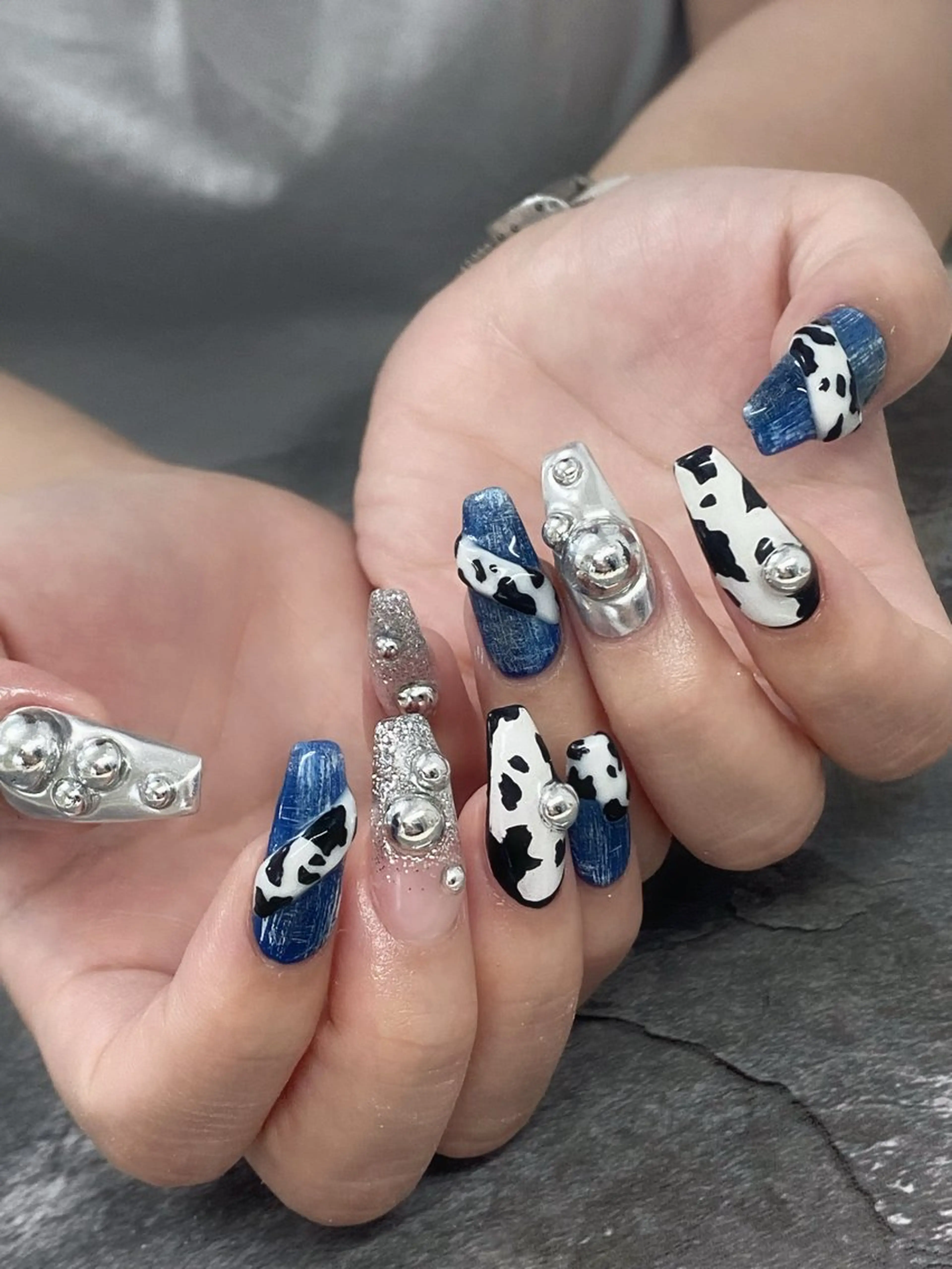 ネイル ハンドネイル Bitty／ SENA⋆˙⟡ —のネイルデザイン