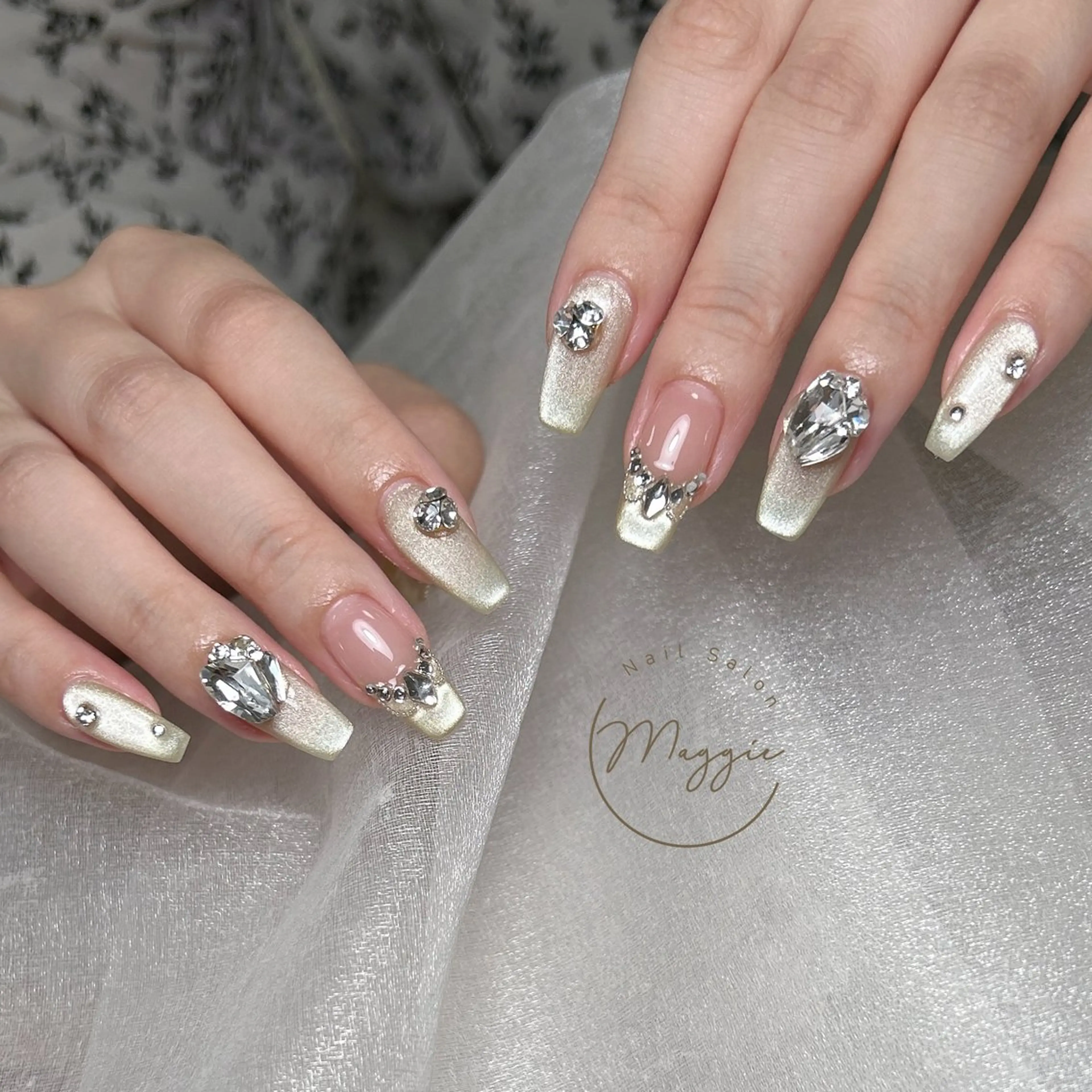 ネイル Maggie Nail🦩のネイルデザイン