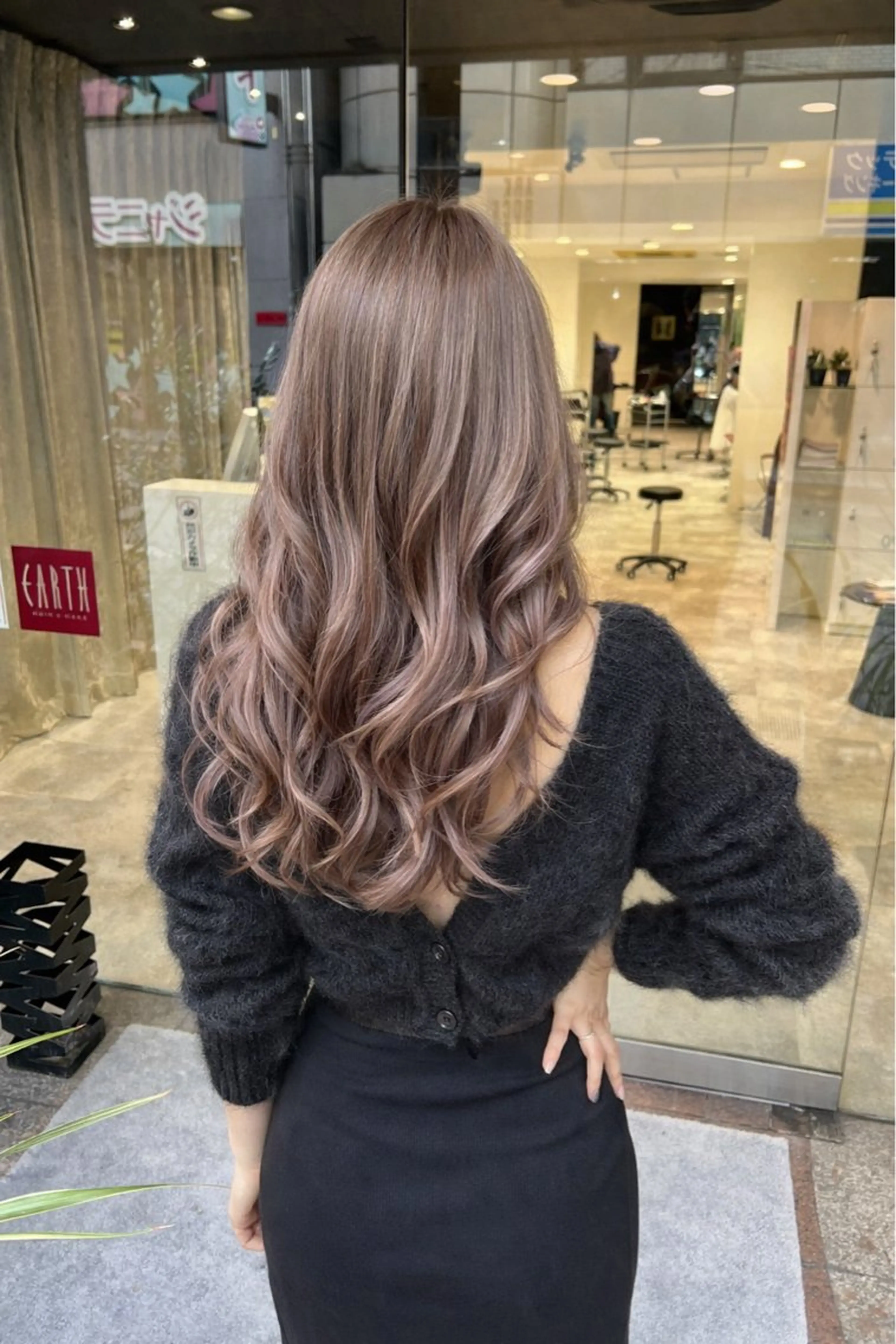 カラー 透明感のある艶髪なら 矢場町駅4番出口すぐのヘアスタイル