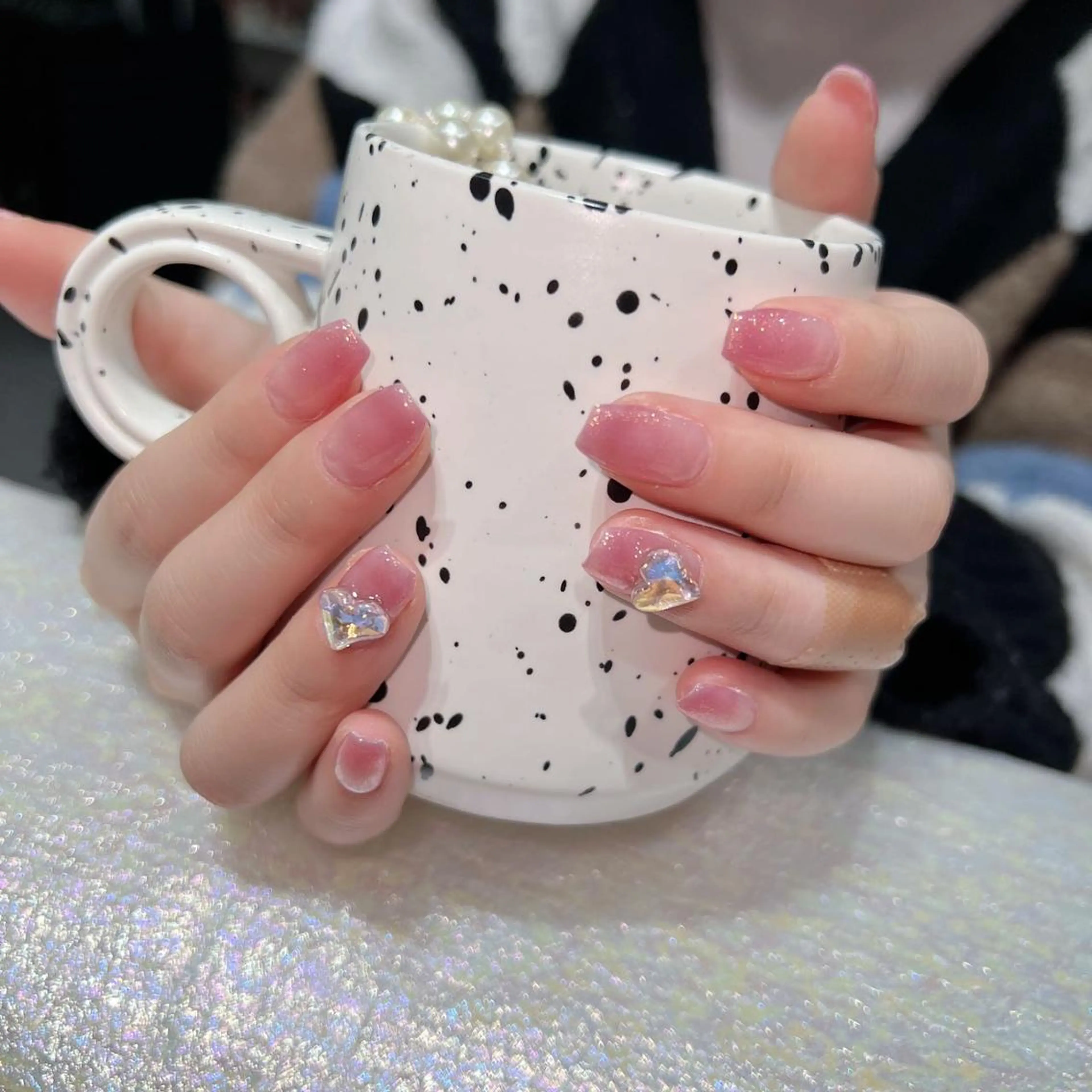 ネイル ラメ(グリッター) ラメグラデーション ワンカラーネイル Queens マオのネイルデザイン