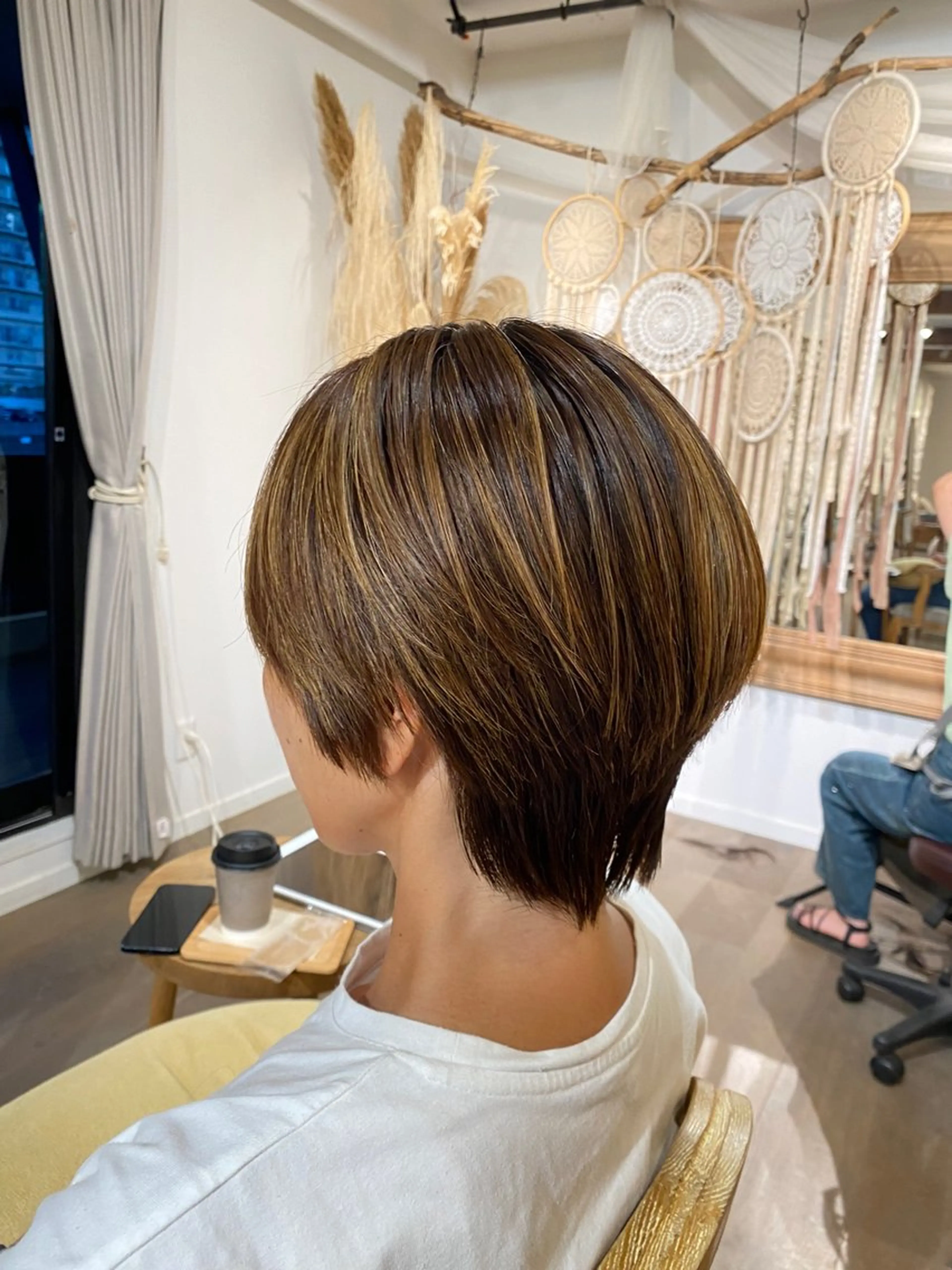 ショート ショートヘア diar江ノ島所属・mai🤍透明感/ 縮毛矯正/藤沢江ノ島のヘアスタイル