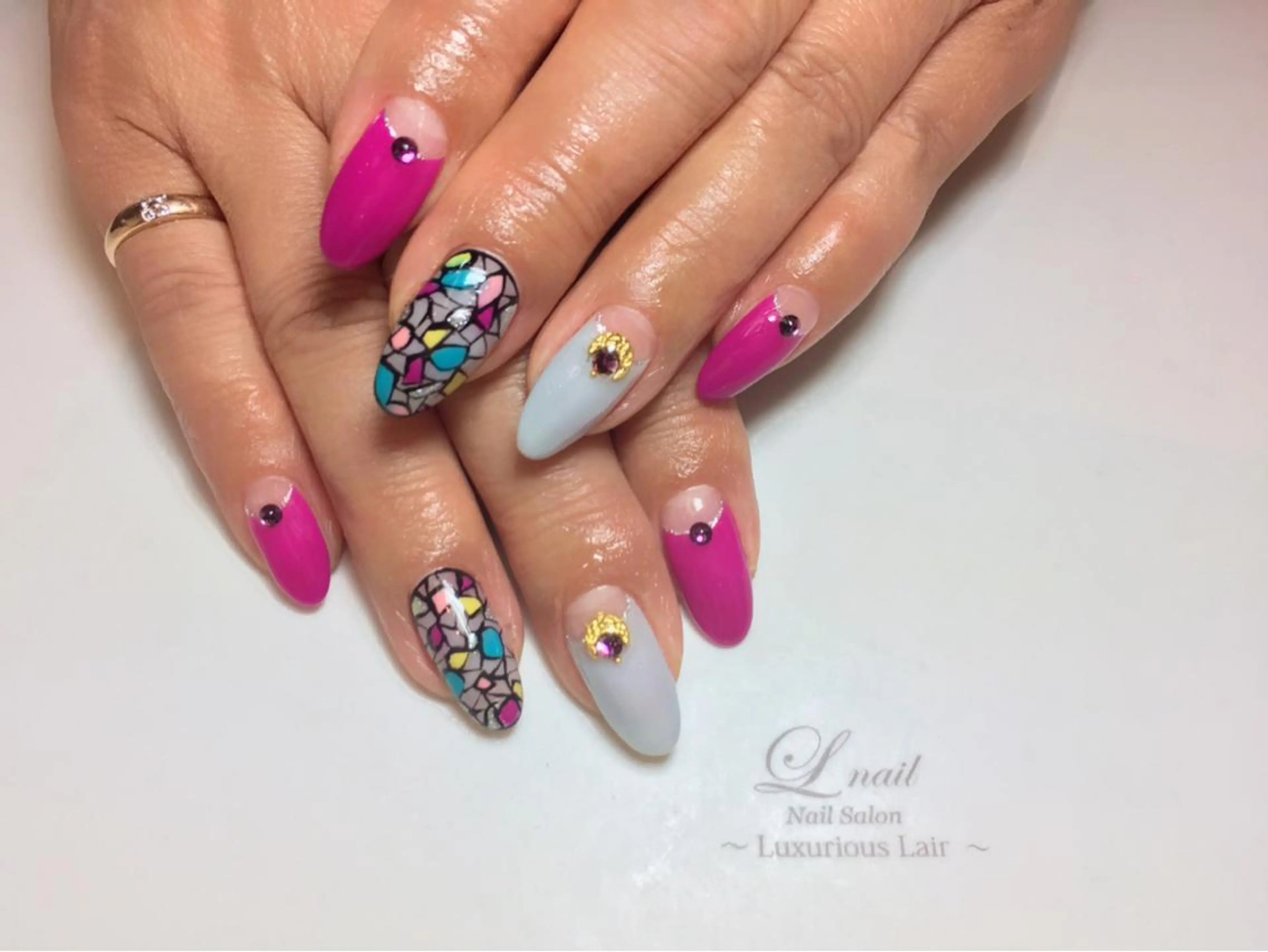 ネイル Li'leaNail AINAのネイルデザイン