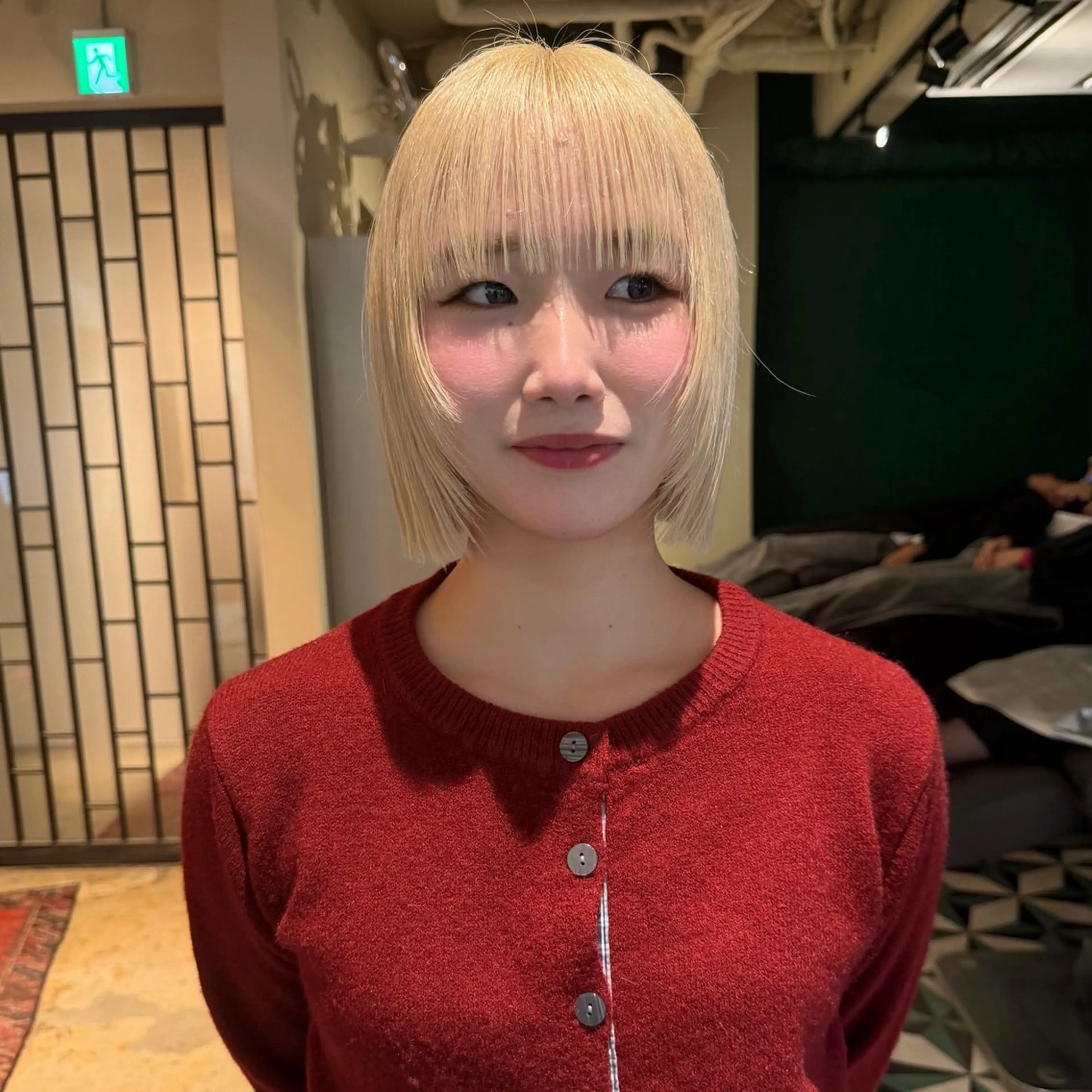 ミディアム カラー もりやま りりかのヘアスタイル