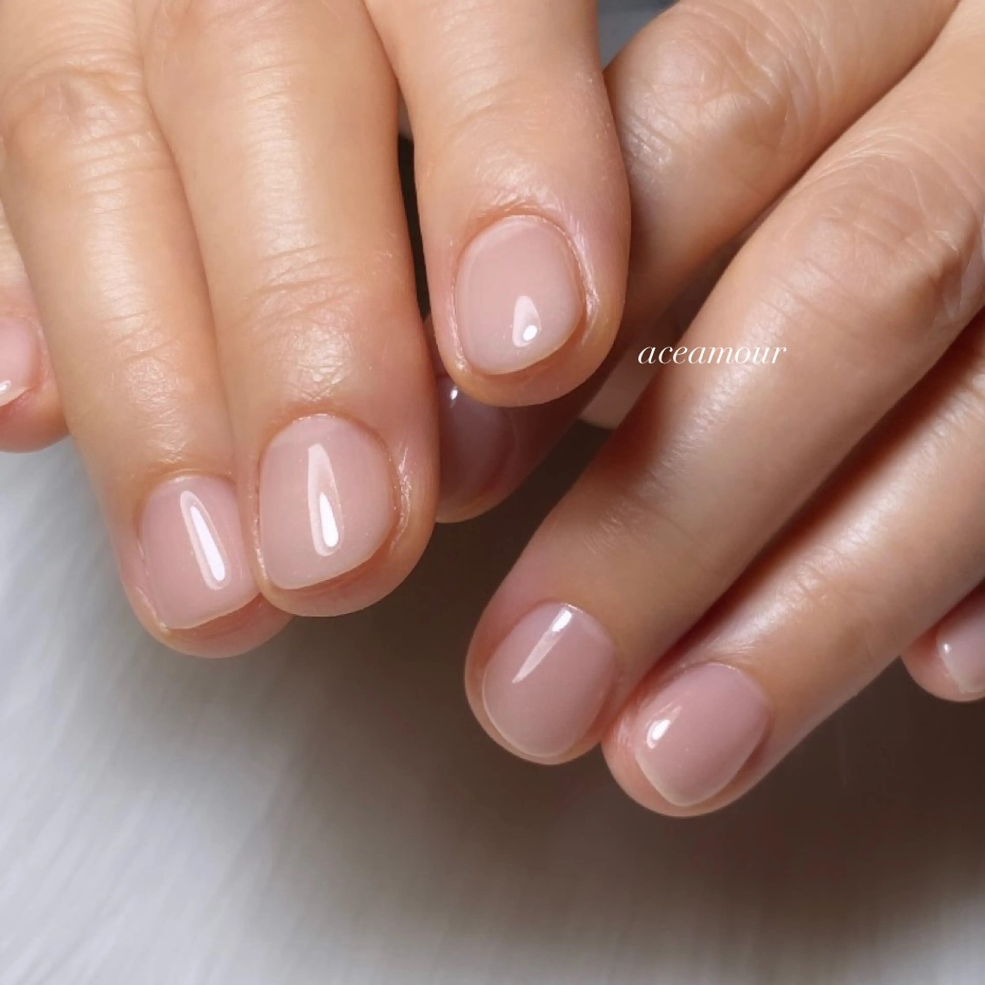 ネイル グラデーション ハンドネイル ハンドケア ネイル/耳つぼ /新ホワイトニングのネイルデザイン