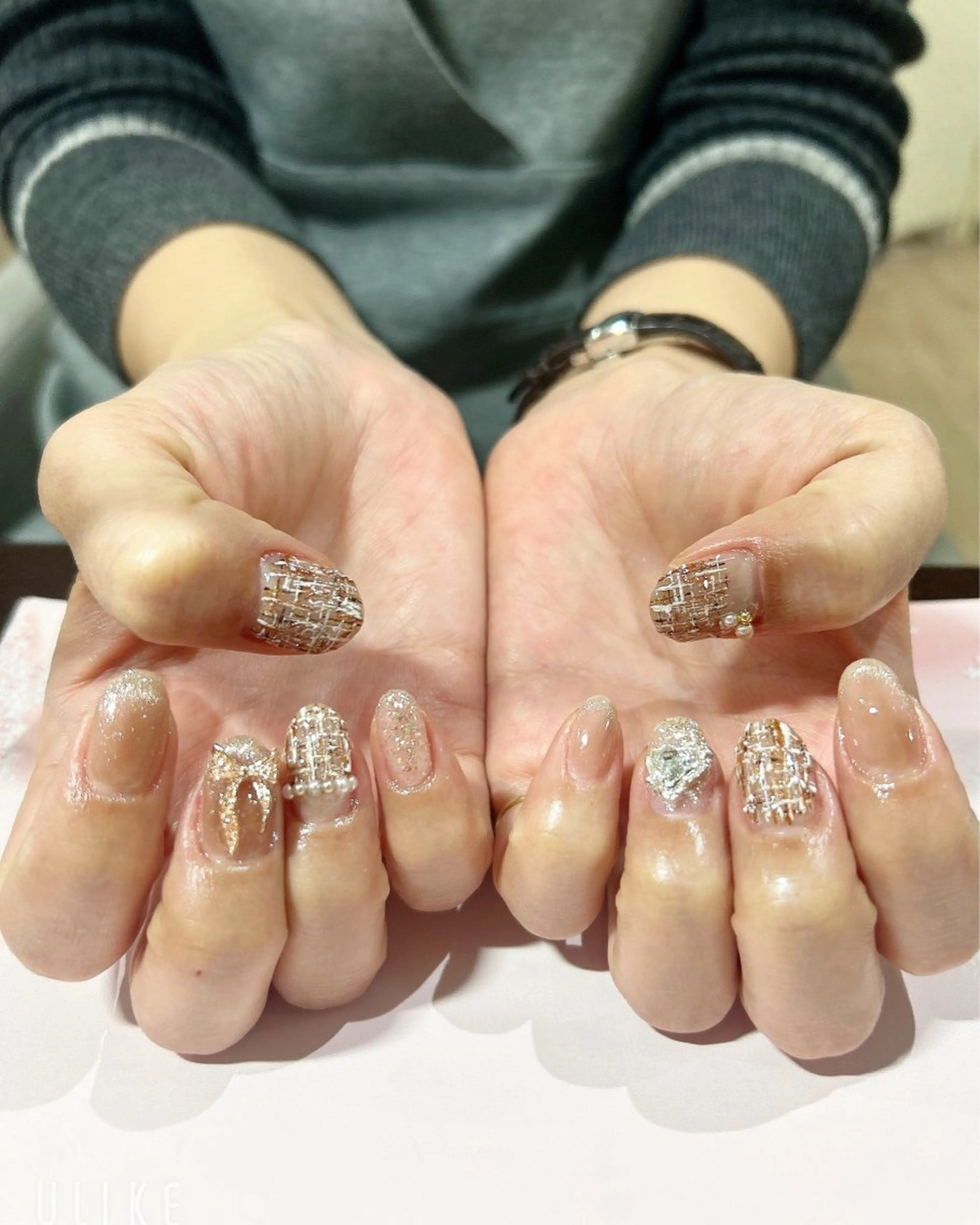 ネイル ハンドネイル 吉野✨ ネイルデザイナー✨のネイルデザイン