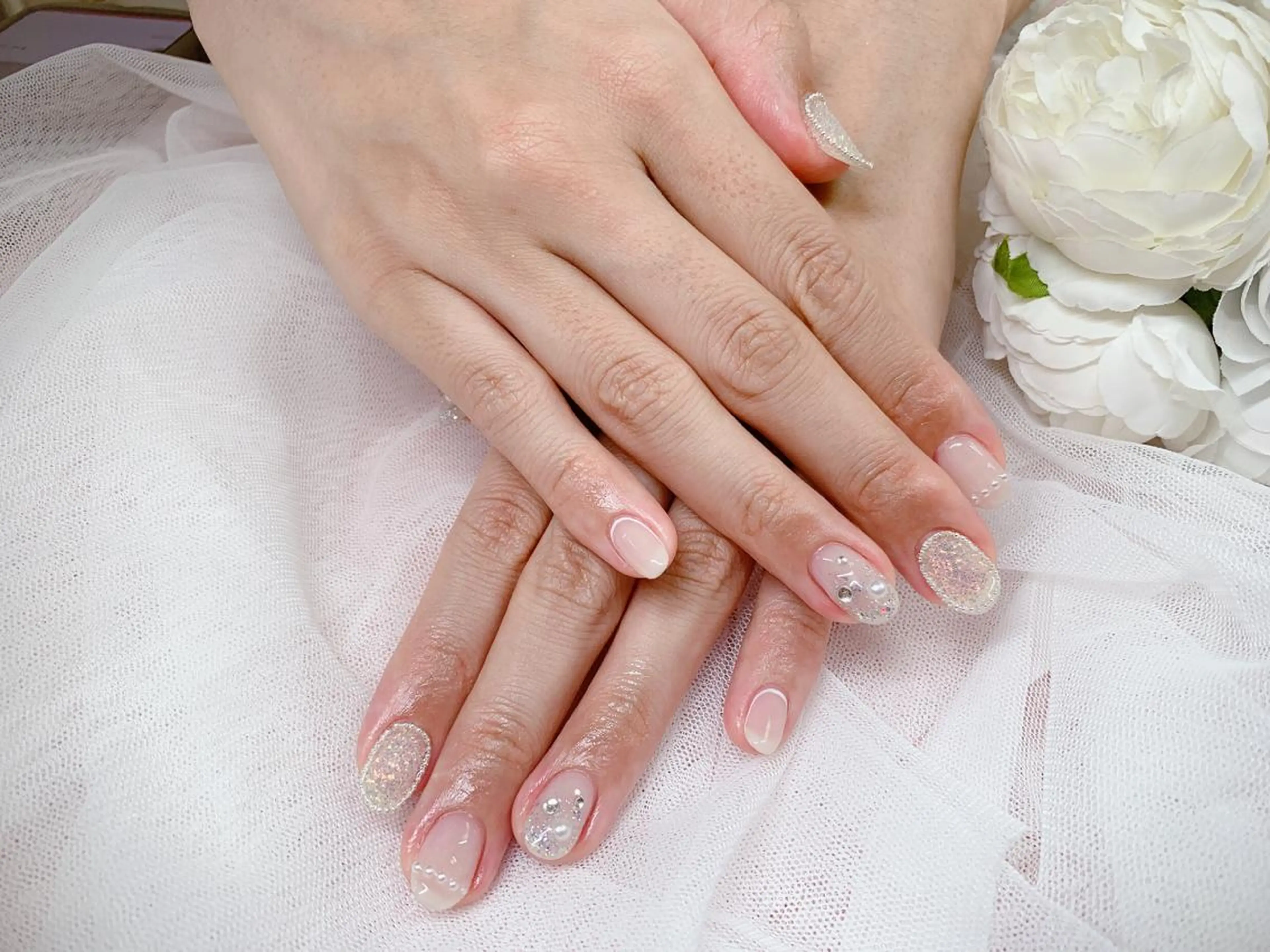 ネイル フラッシュネイル ワンホンネイル ハンドネイル ハンドケア Kira Nailのネイルデザイン