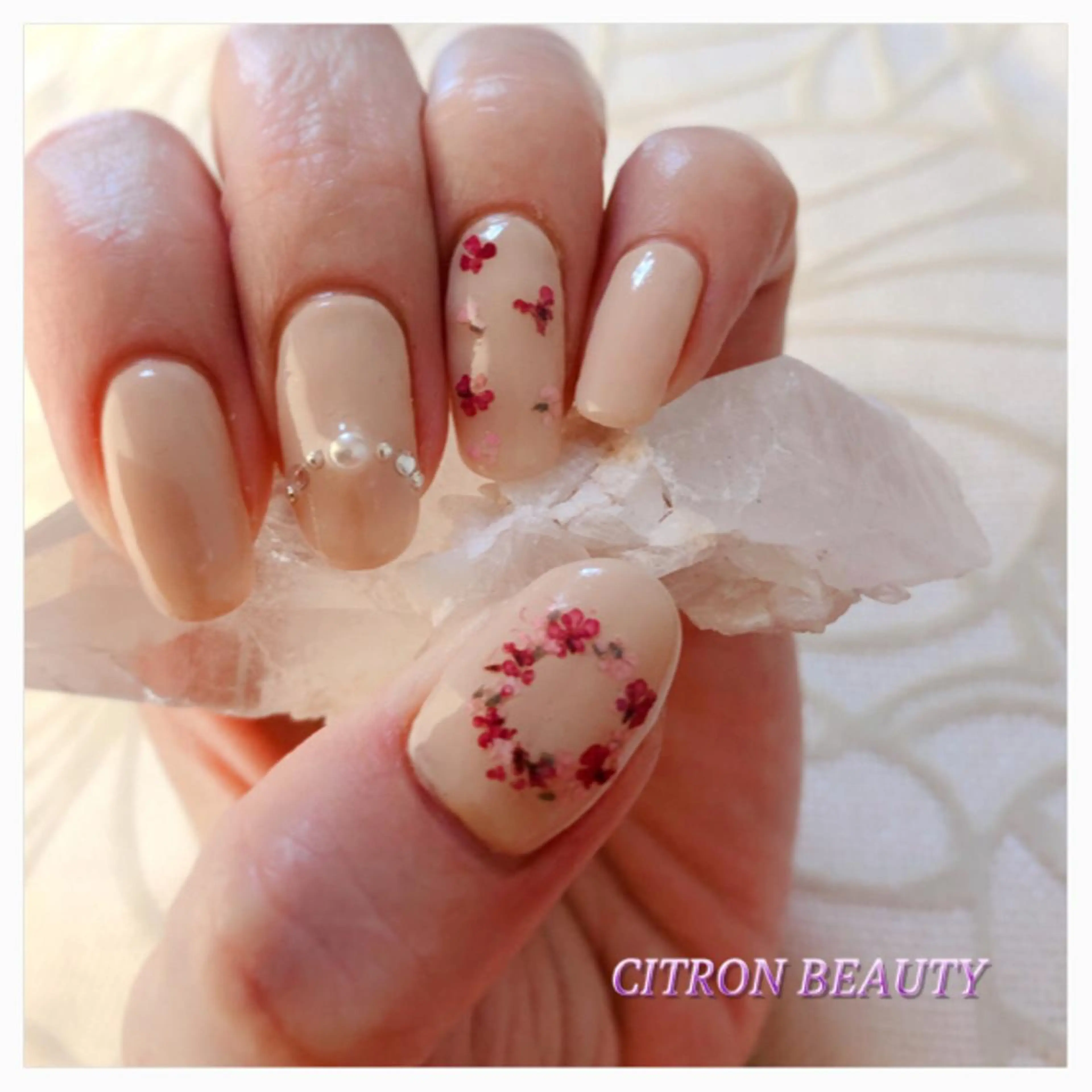 ネイル フラワーネイル CITRON NAIL💅練習生のネイルデザイン