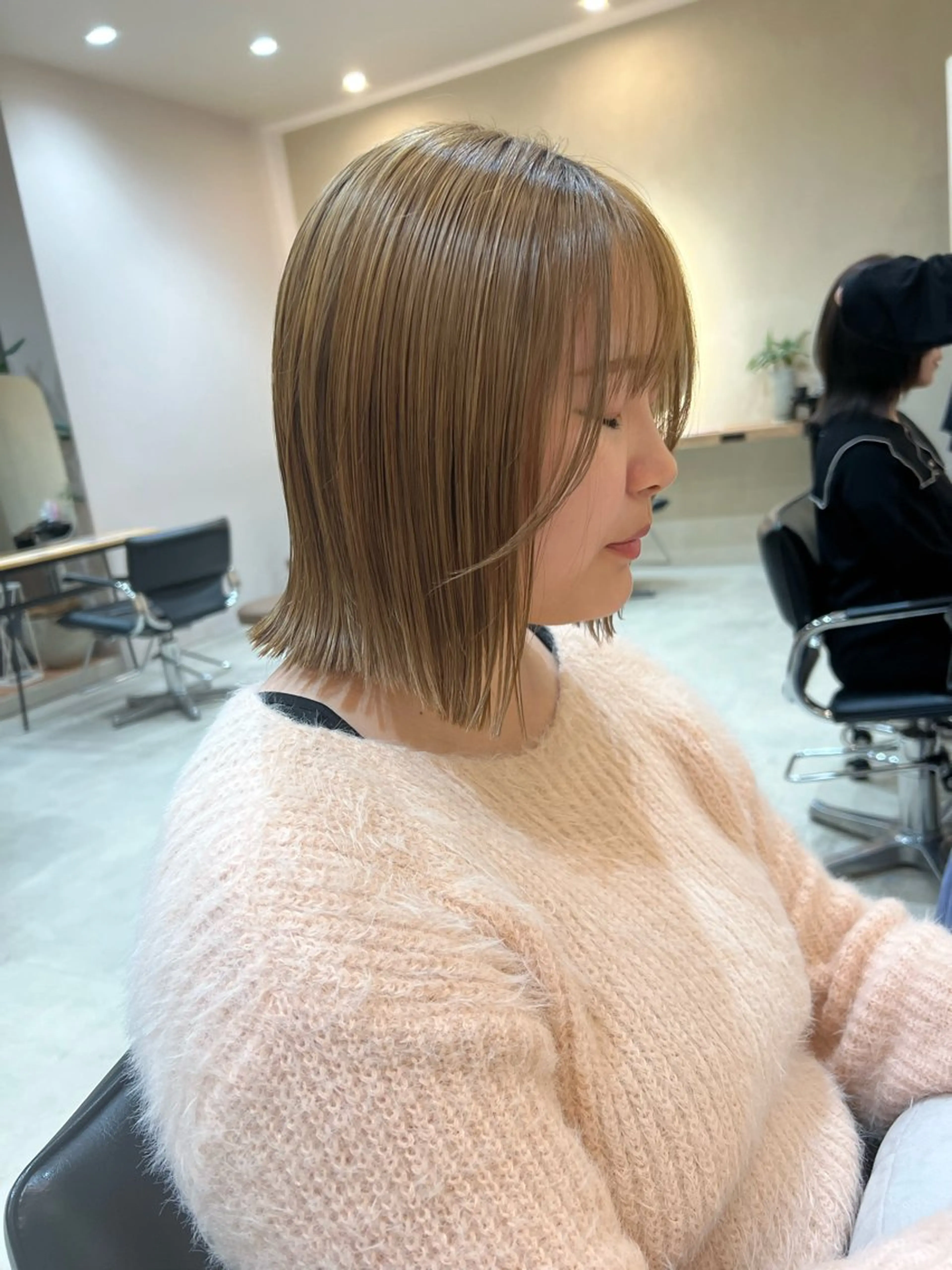 ミディアム 🌈新田 みどり🌈のヘアスタイル
