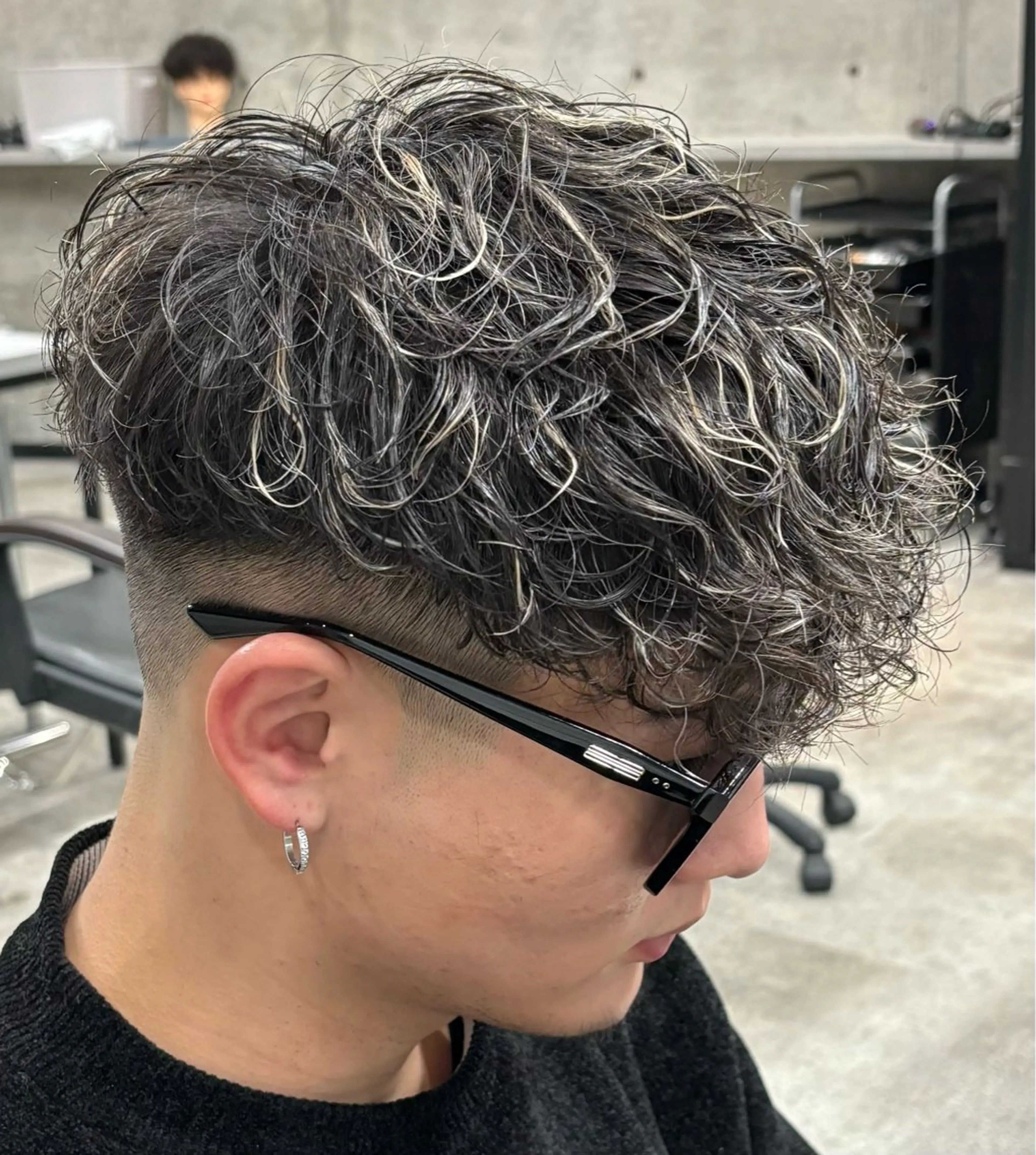 ショート パーマ メンズ era2d所属・マコト/心斎橋 メンズ専門店のヘアスタイル