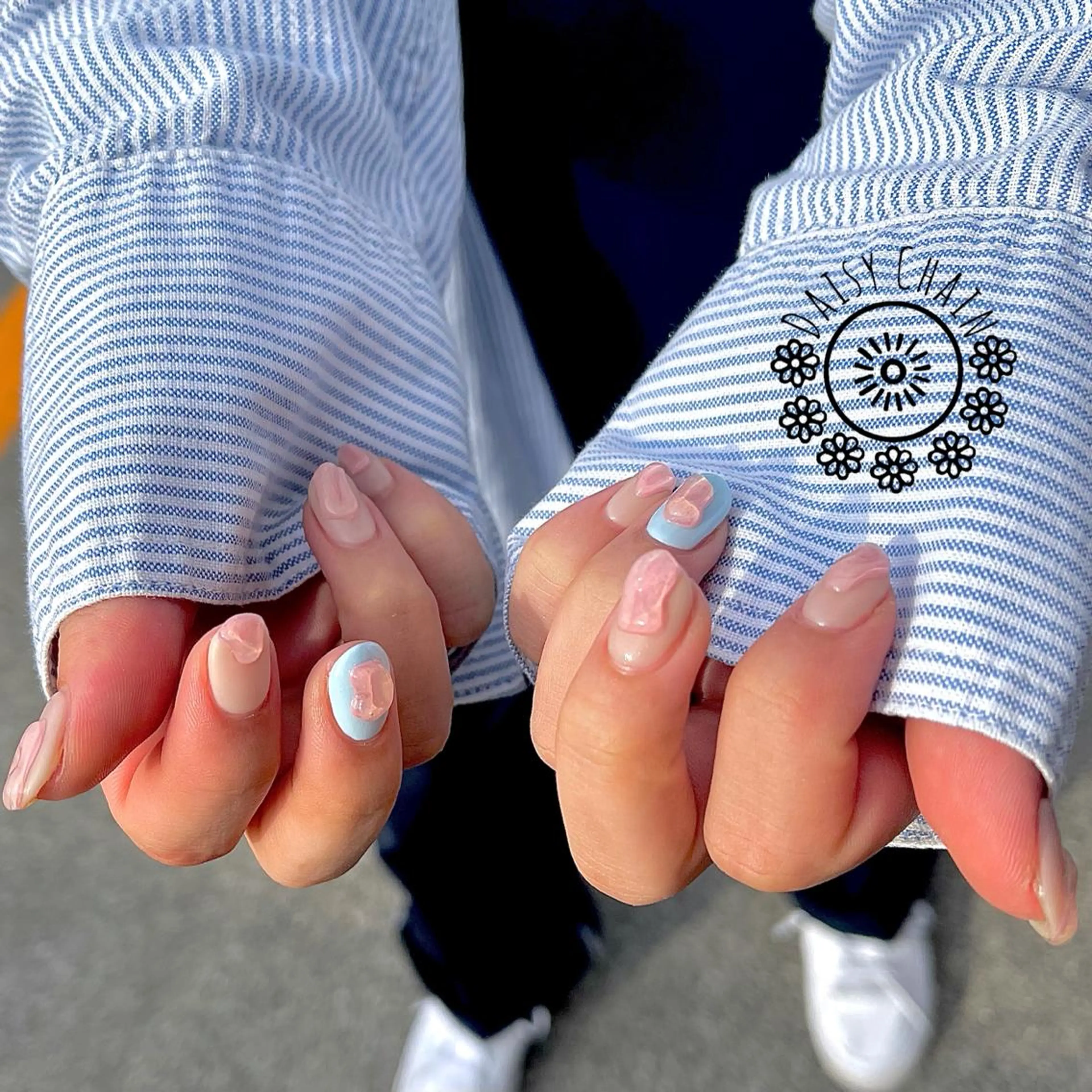 ネイル Daisy Chain所属・DaisyChain 新百合ヶ丘MIKIのネイルデザイン