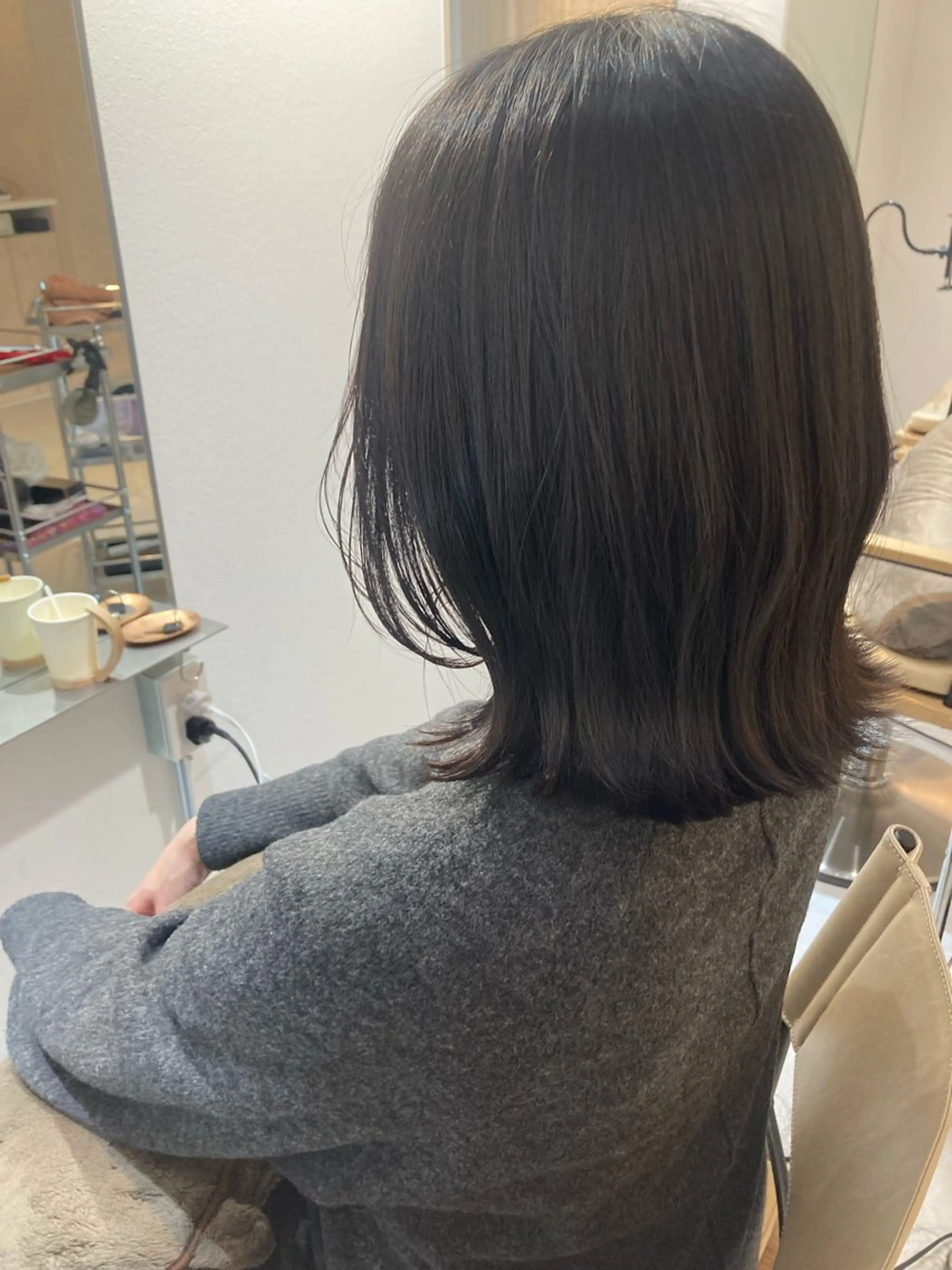 ミディアム カット トリートメント ✨色持ちの良い艶 カラー✨蟹江真世のヘアスタイル