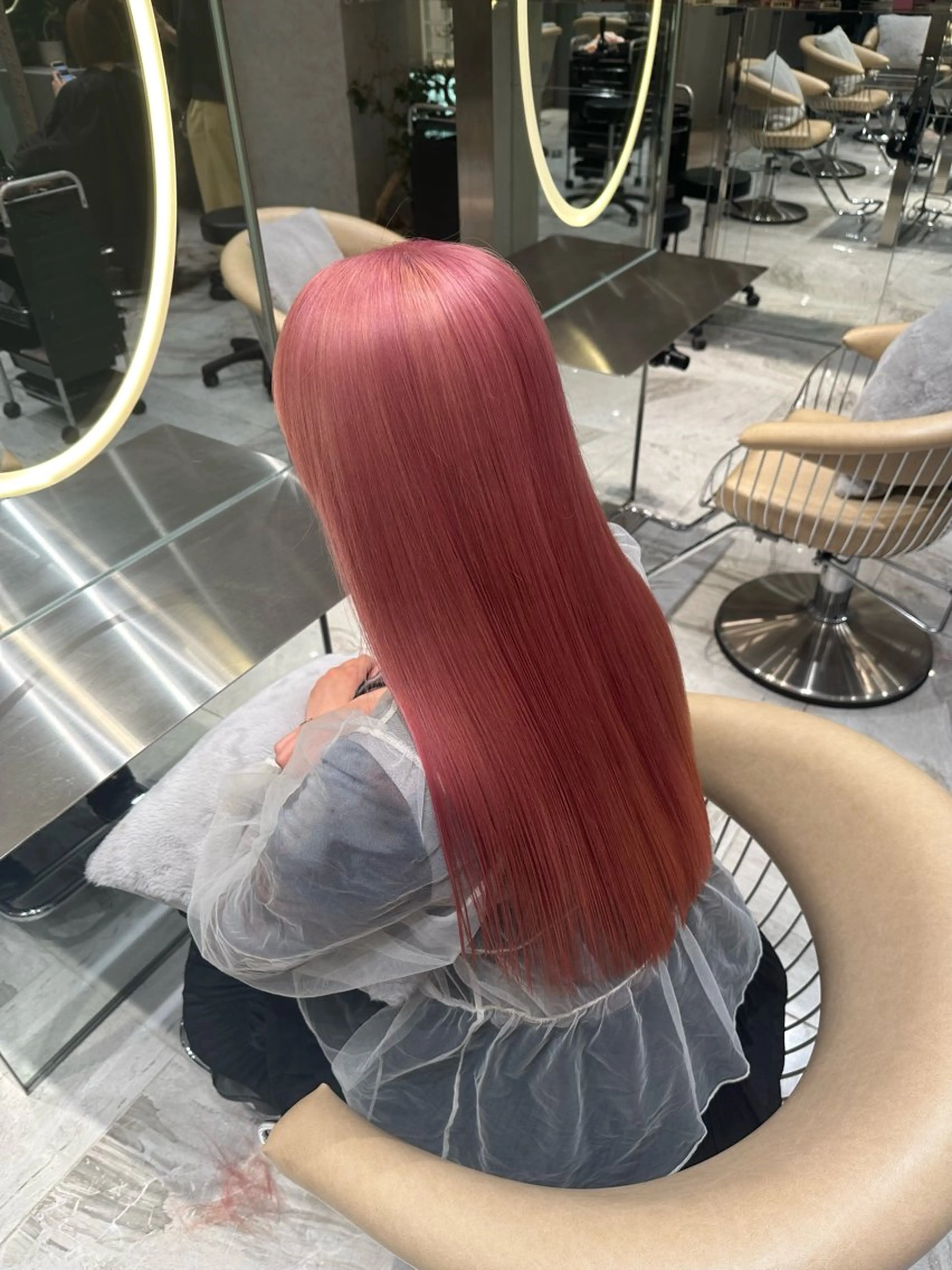 ロング カラー ヘアカラー 透明感カラー shuheiのヘアスタイル
