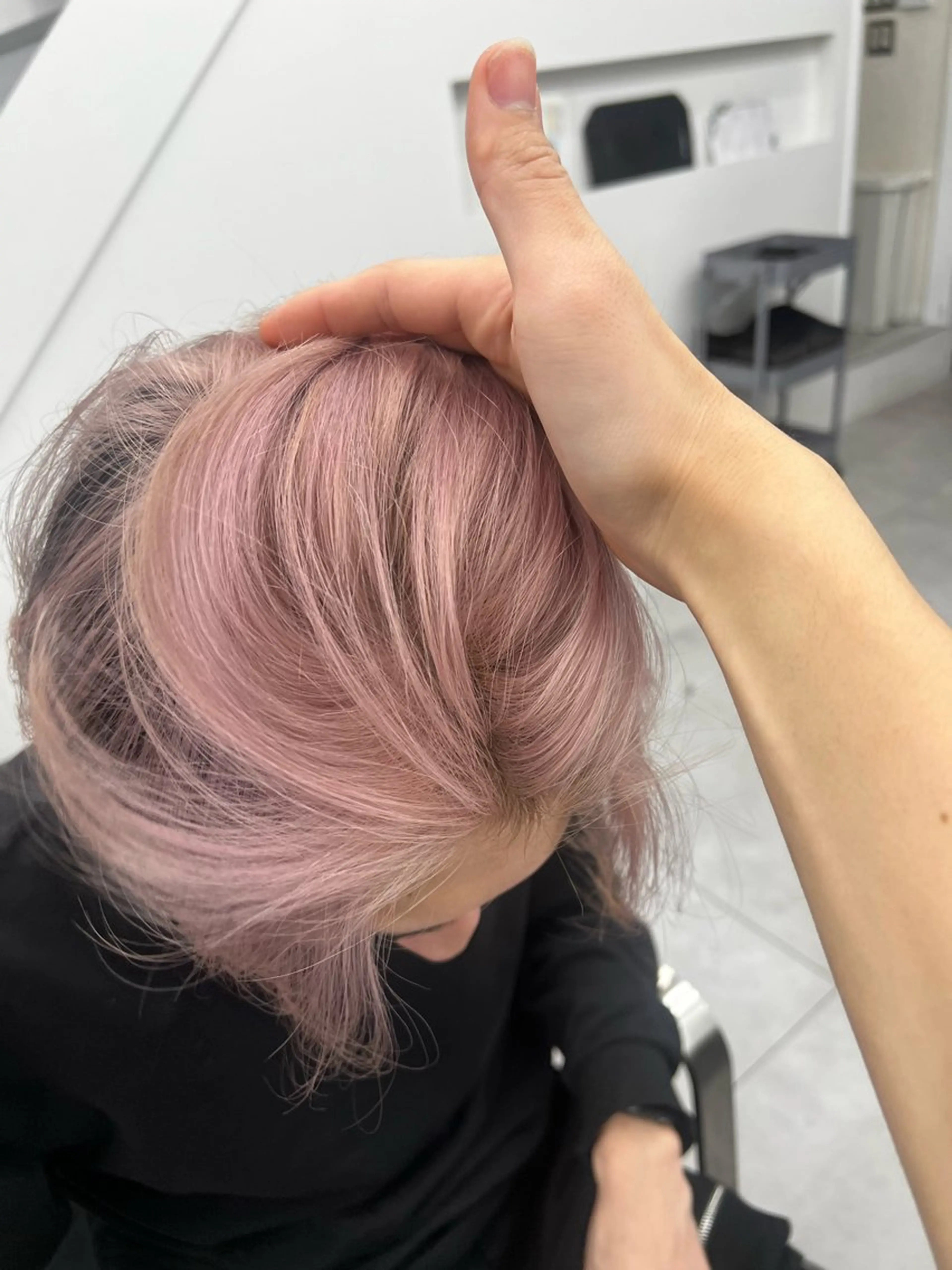 ロング 🚨メンズ曲がる 縮毛矯正りおん🚨のヘアスタイル