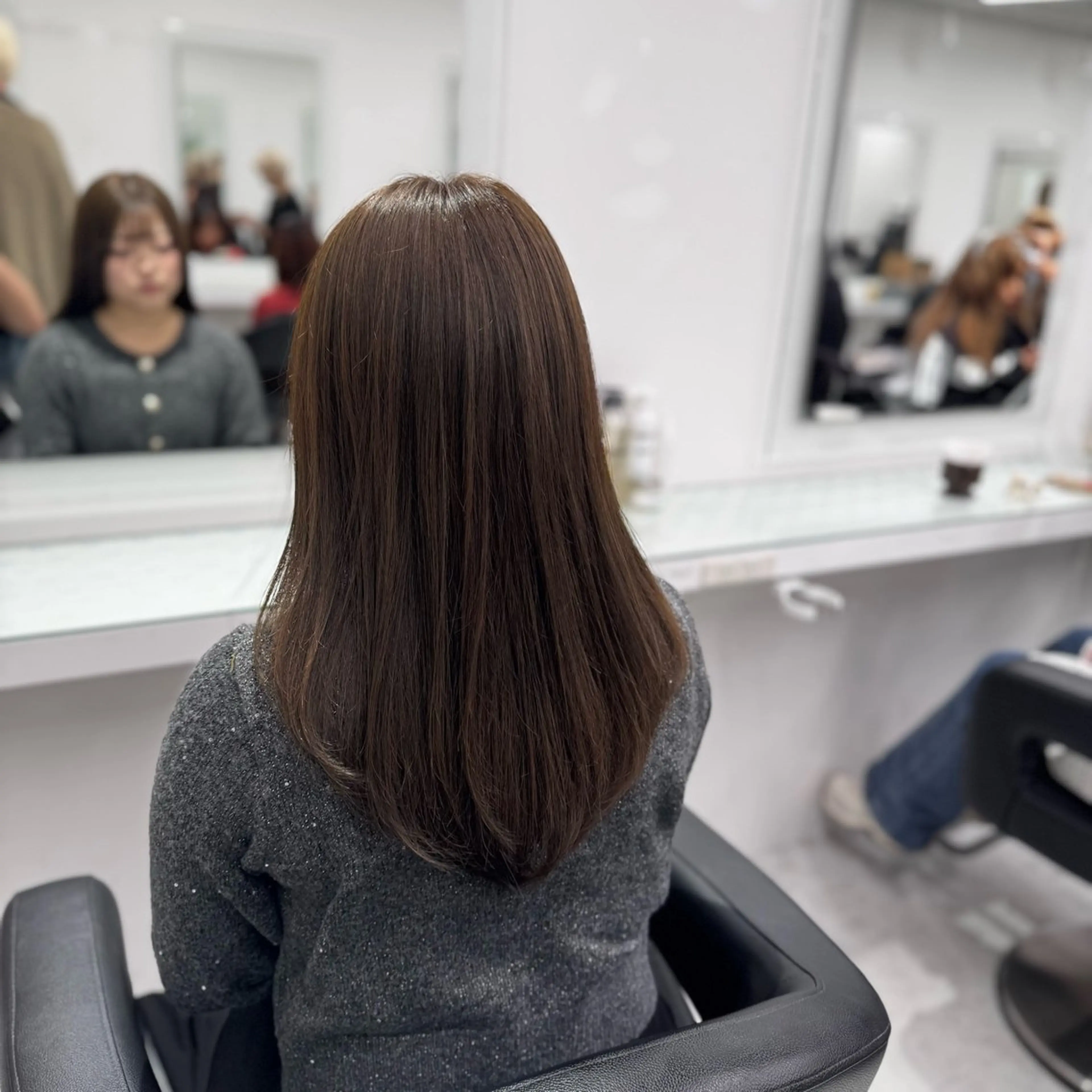 ロング カラー ヘアアレンジ 透け上品ハイトーン 職人ゆうと🤍のヘアスタイル