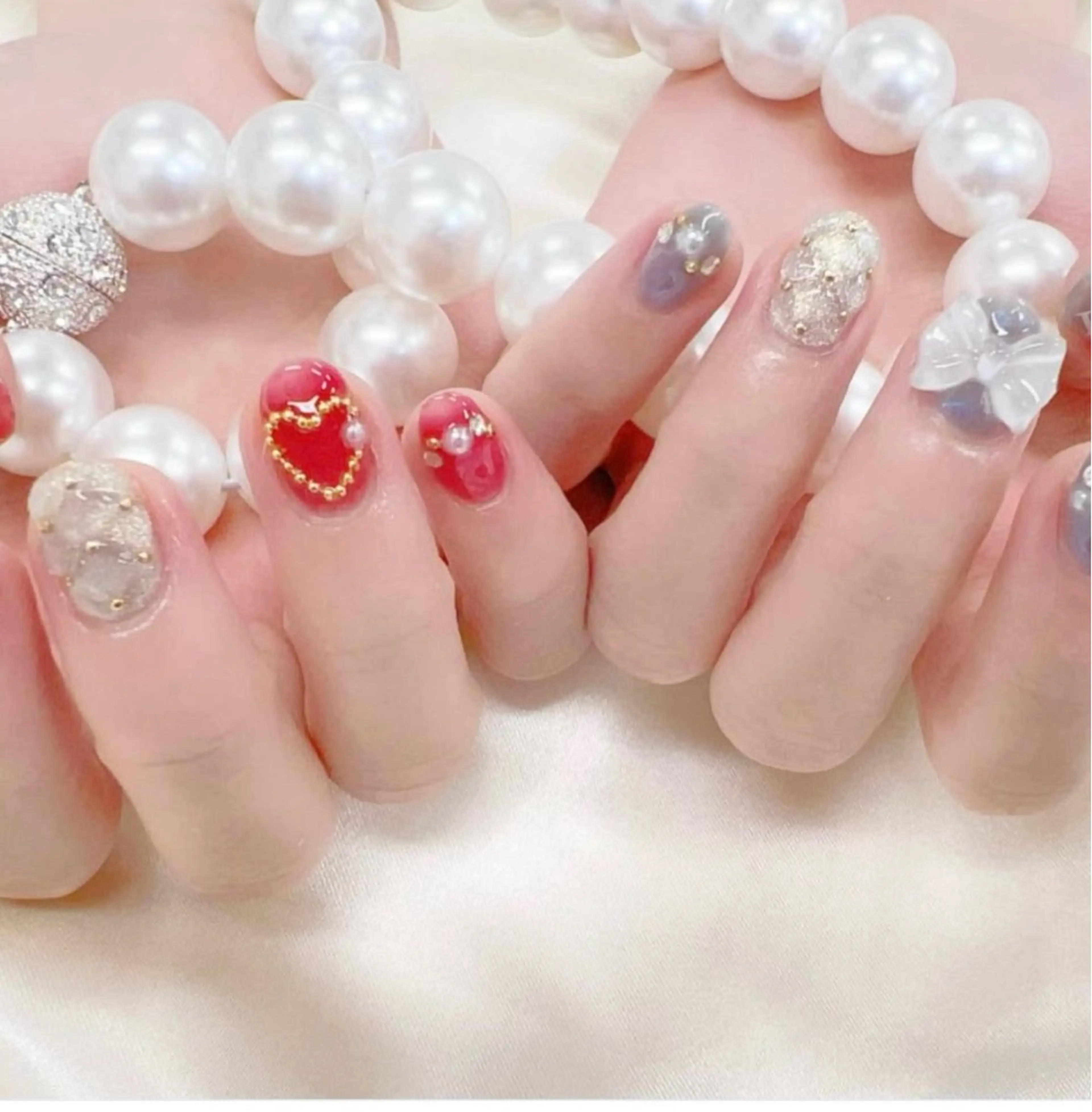 ネイル 持ち込み 佐藤 依娜のネイルデザイン