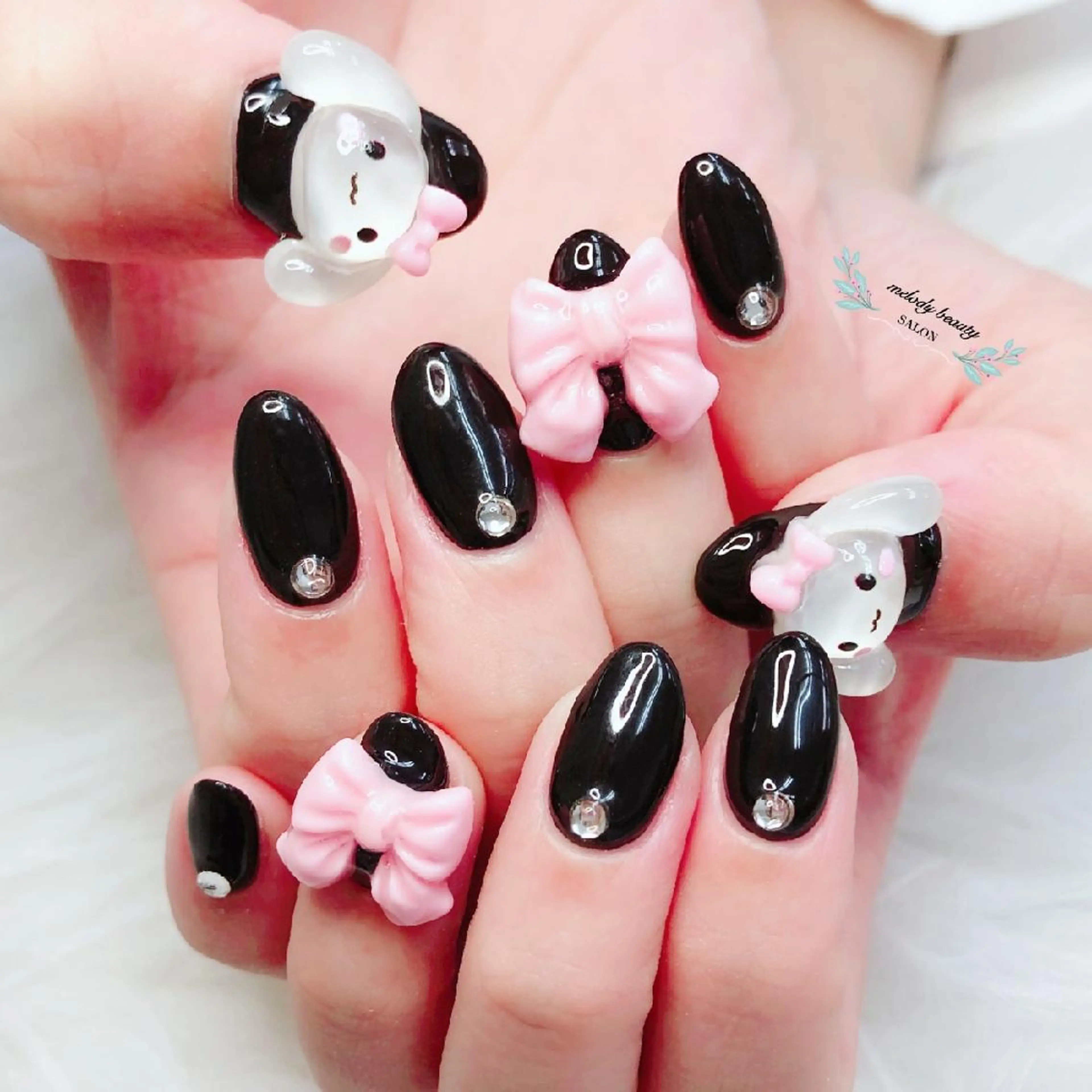 ネイル オーロラネイル ジェルネイル マグネットネイル シンプルネイル ブライダルネイル Melody Nail所属・Melody  3D/スカルプ専門店のネイルデザイン