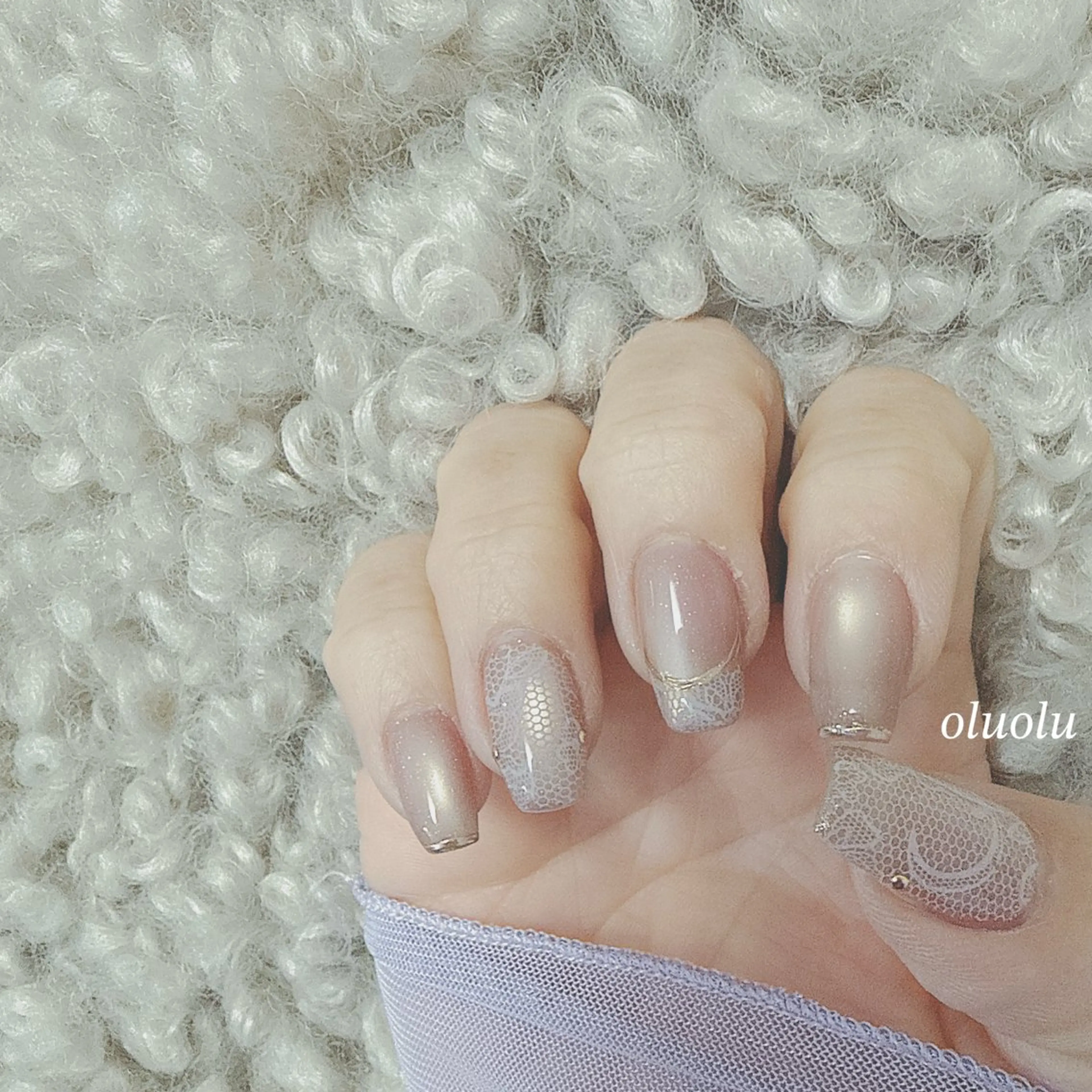 ネイル フレンチネイル ガーリー レース マグネットネイル ハンドネイル 大村 紬華のネイルデザイン
