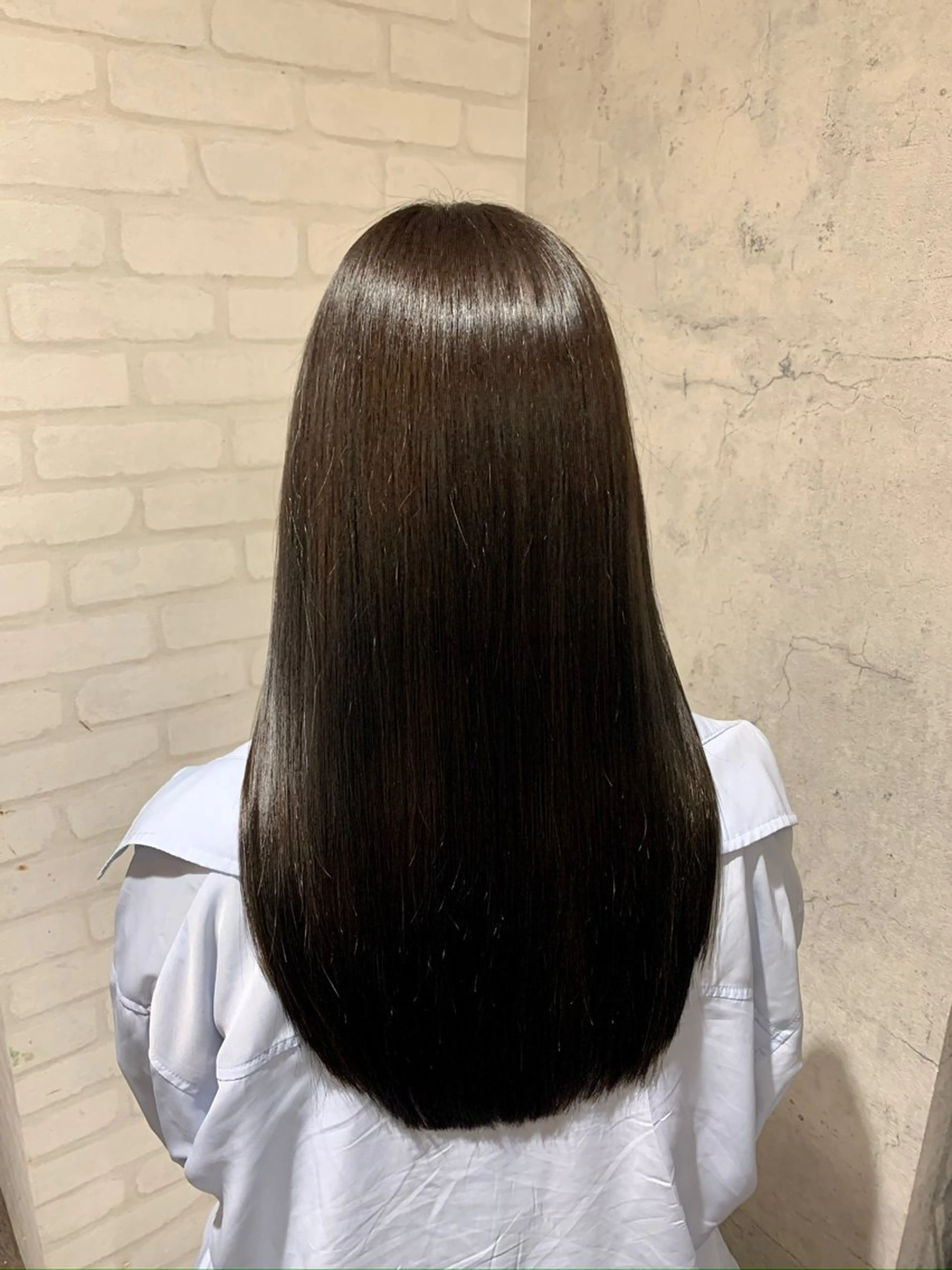 期間限定！！黒染めなしの暗染カラー✨［横浜駅］の写真