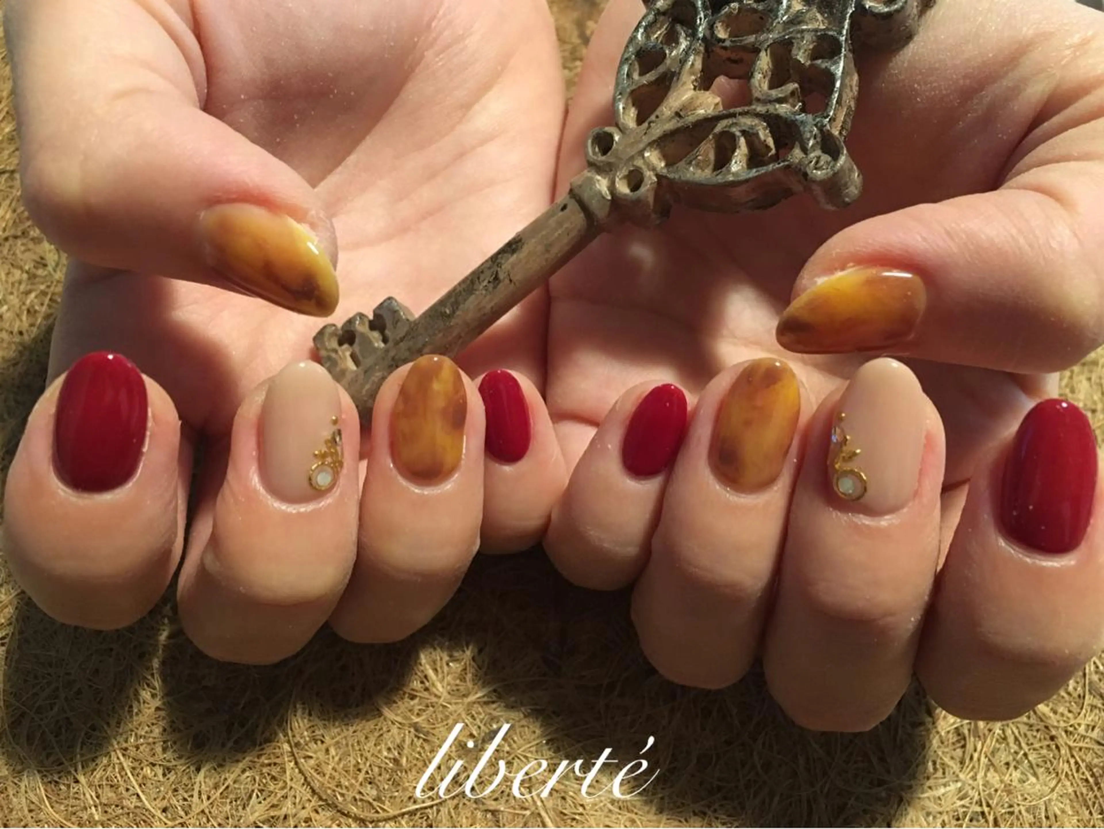 ネイル liberté (リベルテ)のネイルデザイン