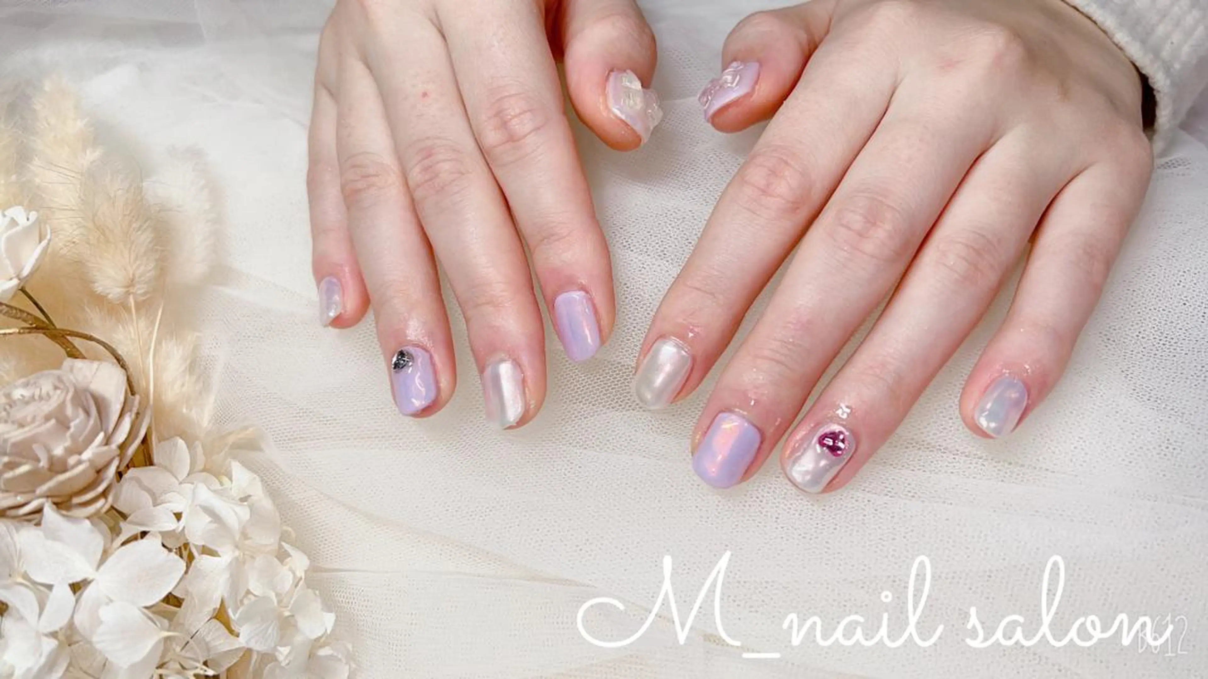 ネイル ミラーネイル シンプルネイル M_nail salon所属・M_ nail salonのネイルデザイン