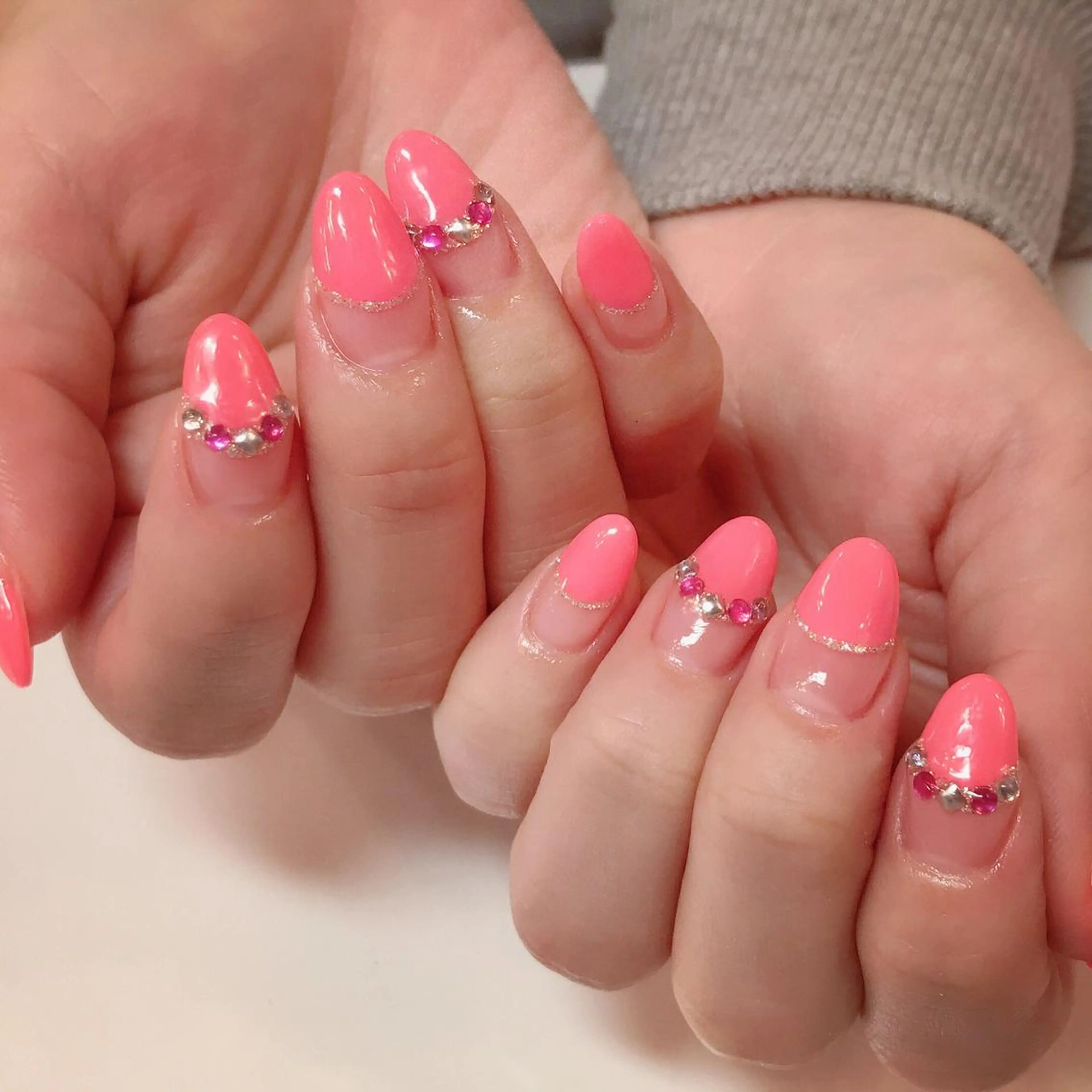 カラー ネイル Q Free nailsのネイルデザイン