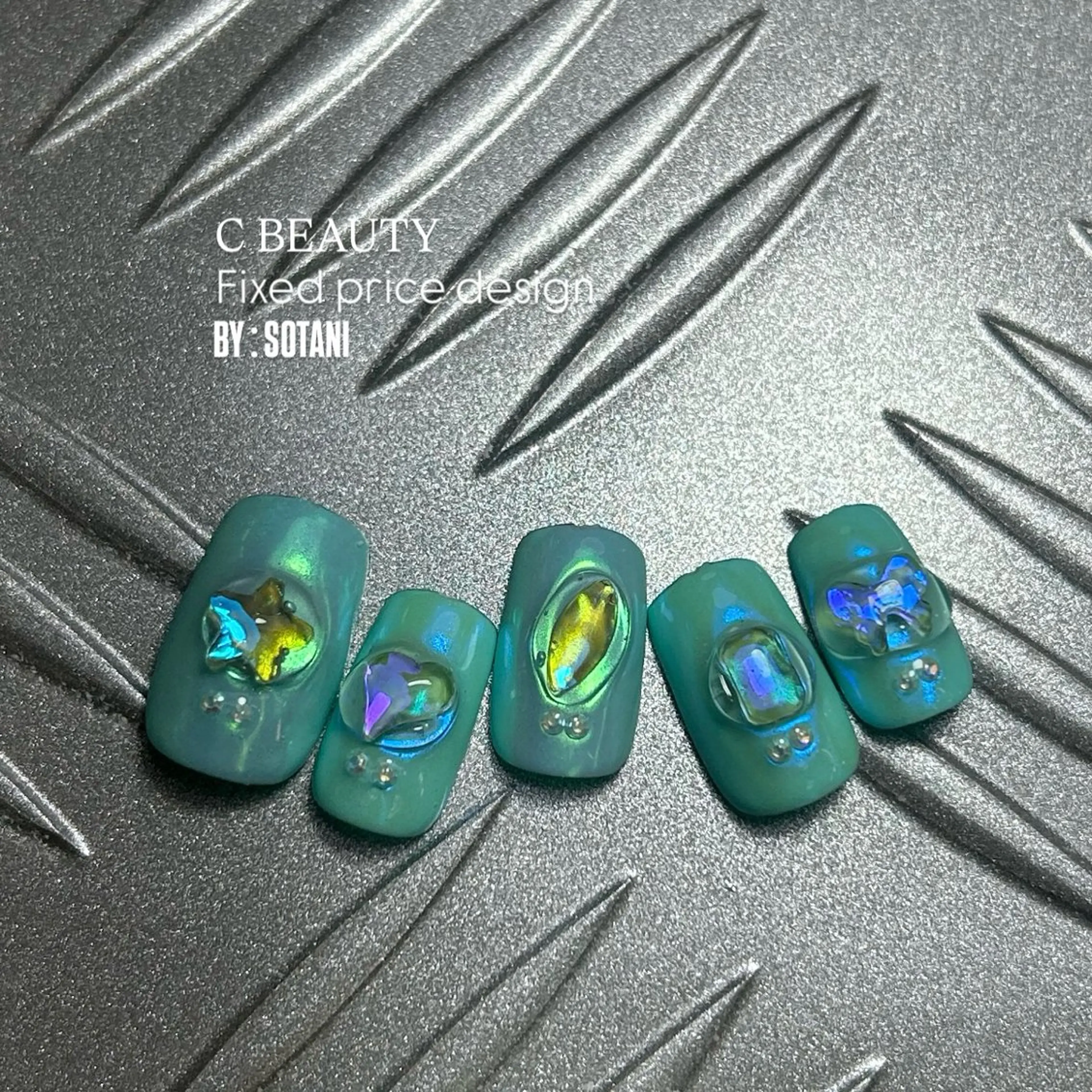 ネイル C BEAUTY／ KAEDEのネイルデザイン