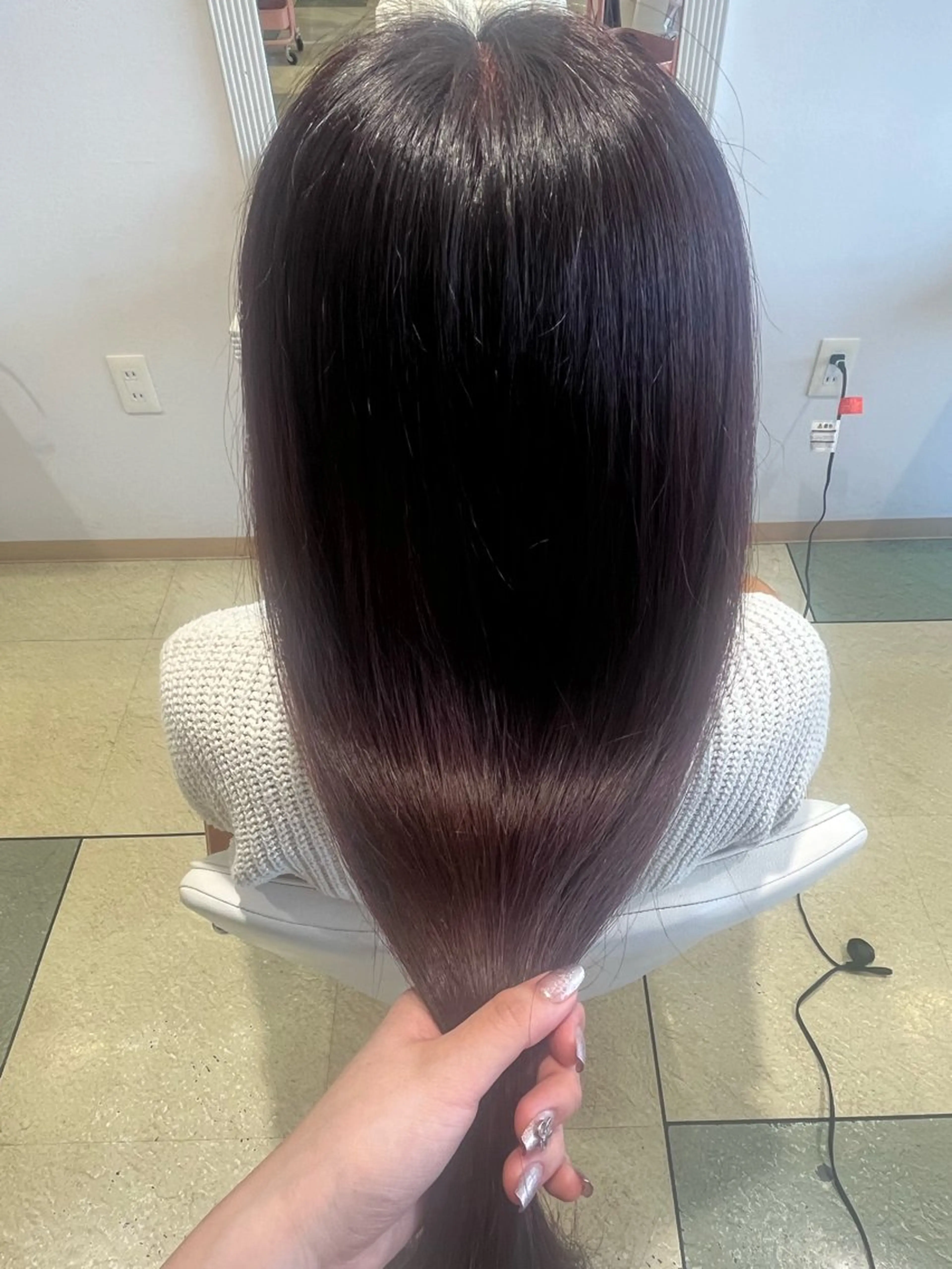 ロング カラー ベージュカラー⌇﻿ くびれヘア.𐙚心音のヘアスタイル