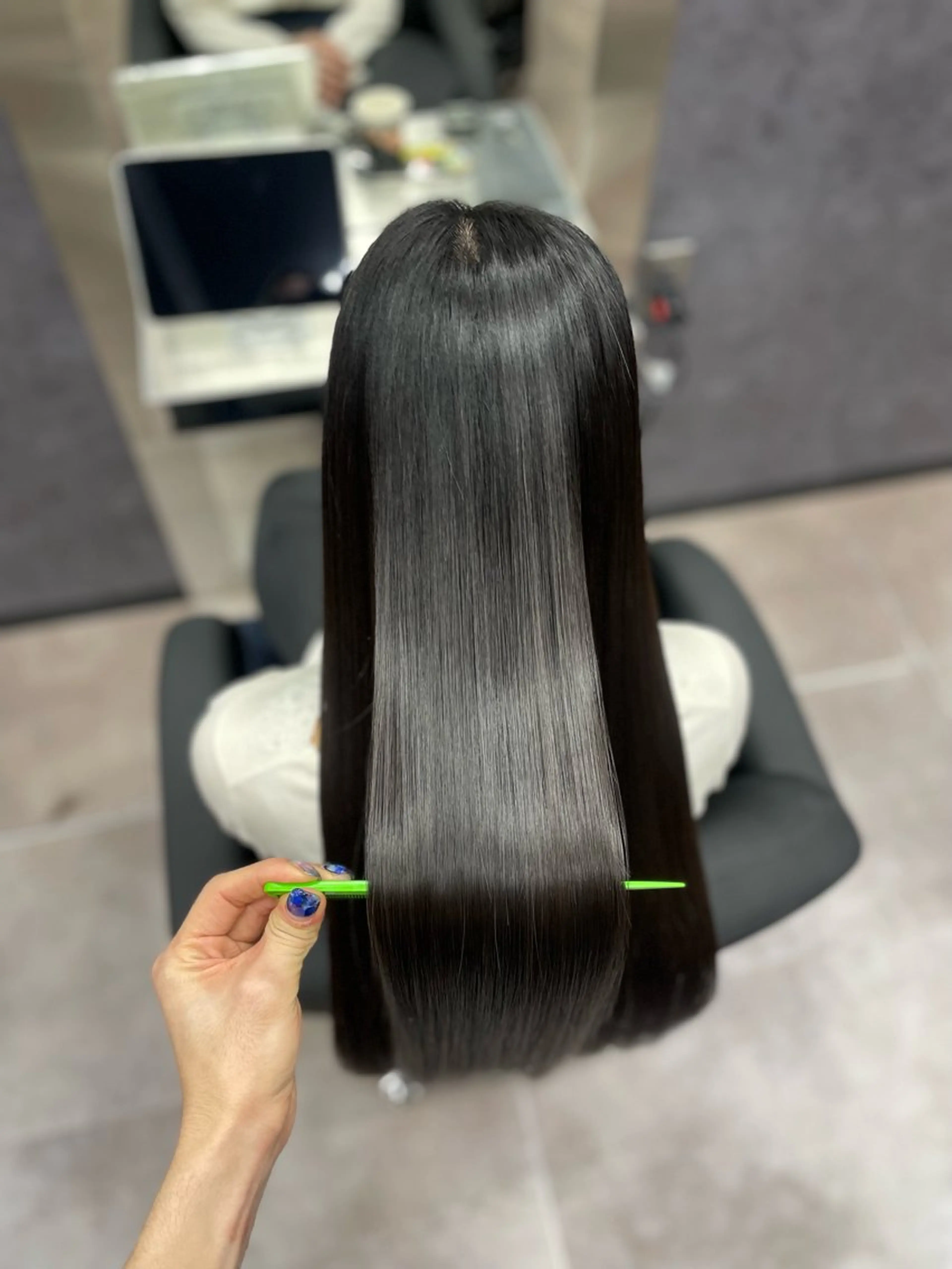 ロング カット 縮毛矯正 トリートメント CYNTHIADUE 店長｜ IRISUのヘアスタイル