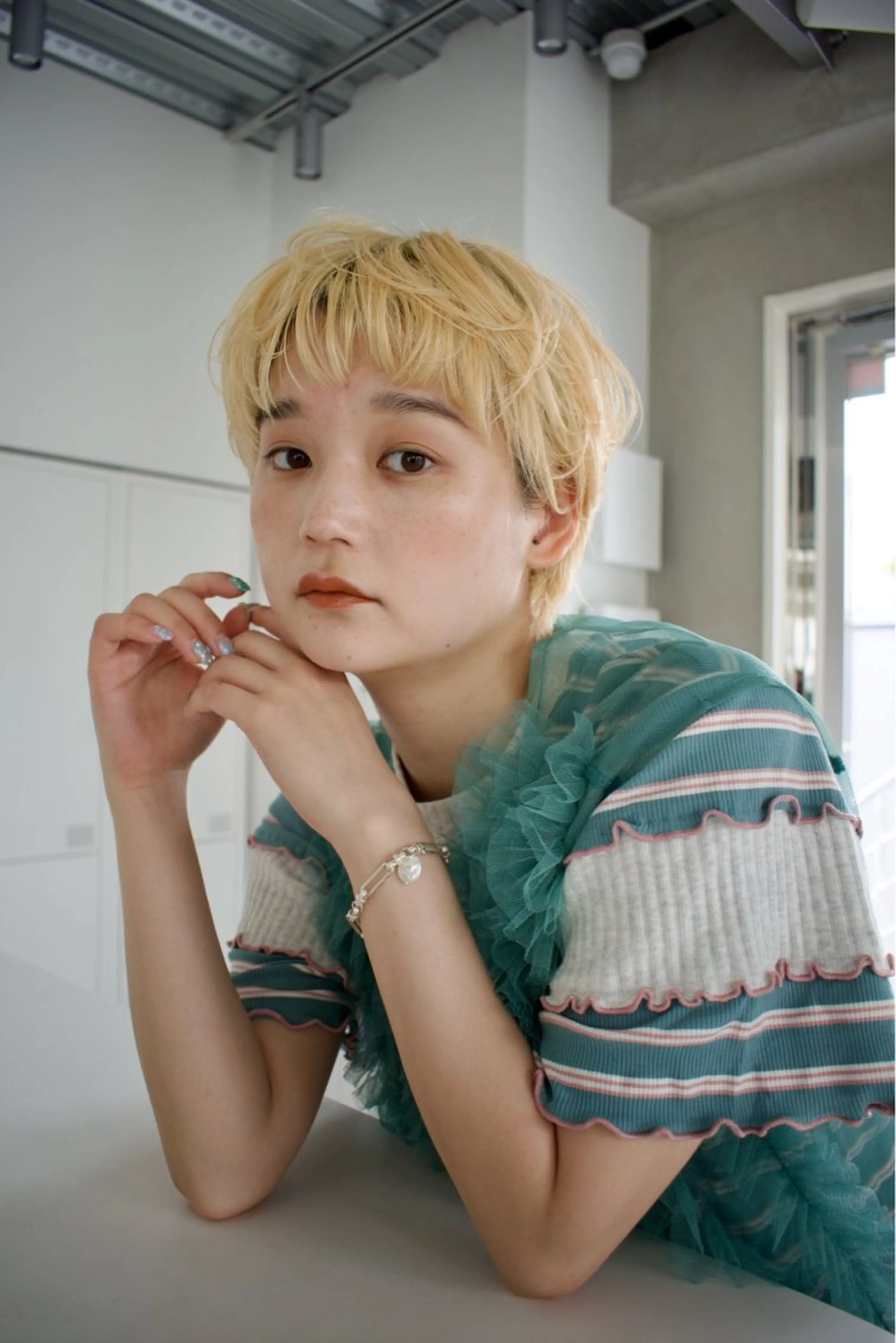 ショート 山中 束真のヘアスタイル