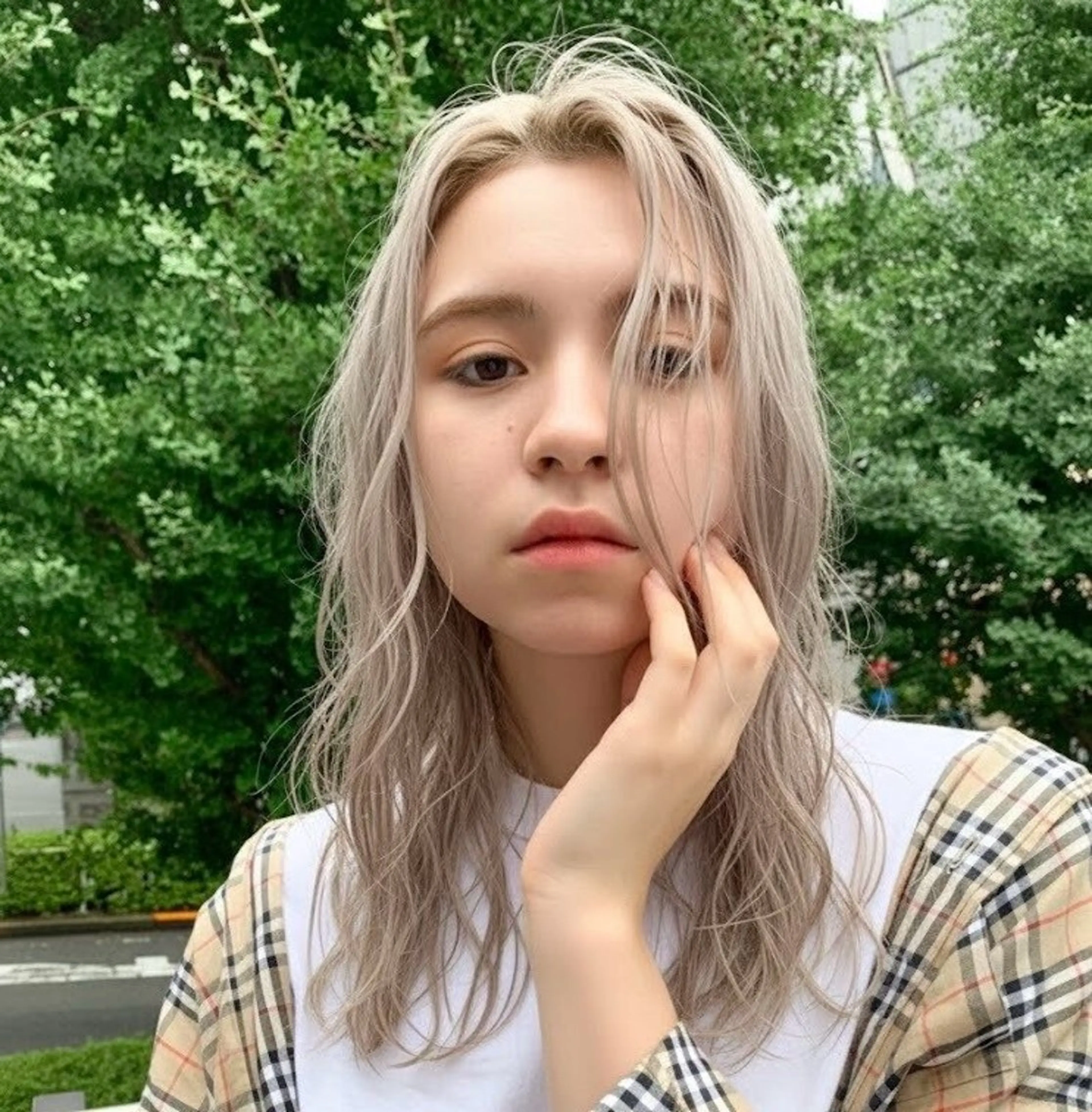 セミロング アッシュ レイヤーカット ヘアカラー 池袋/レイヤーカット /ブリーチ/YUTAのヘアスタイル