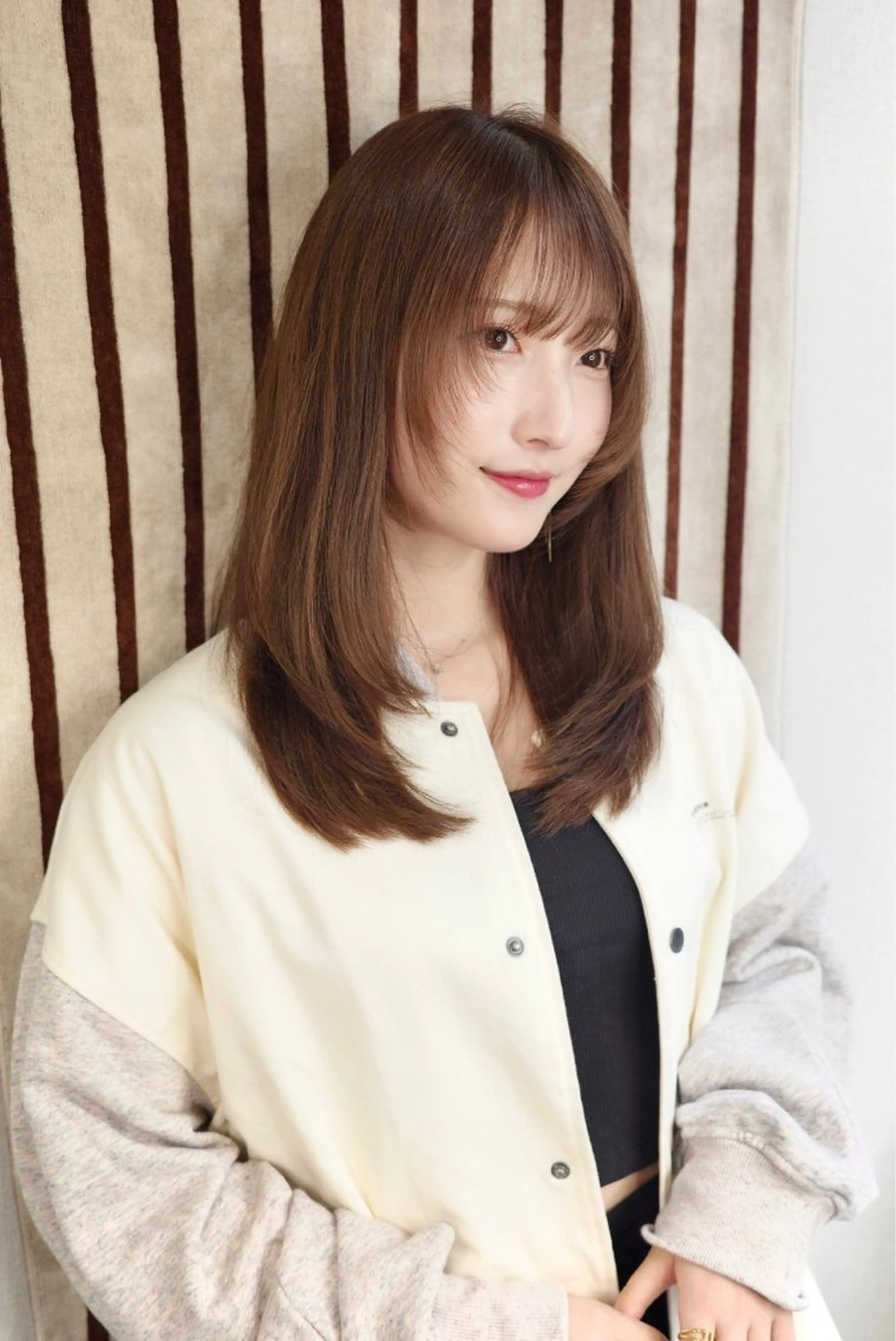 セミロング カラー レイヤーカット ELTE表参道所属・✨上品レディーなヘア スタイルへ✨髙木諒也のヘアスタイル