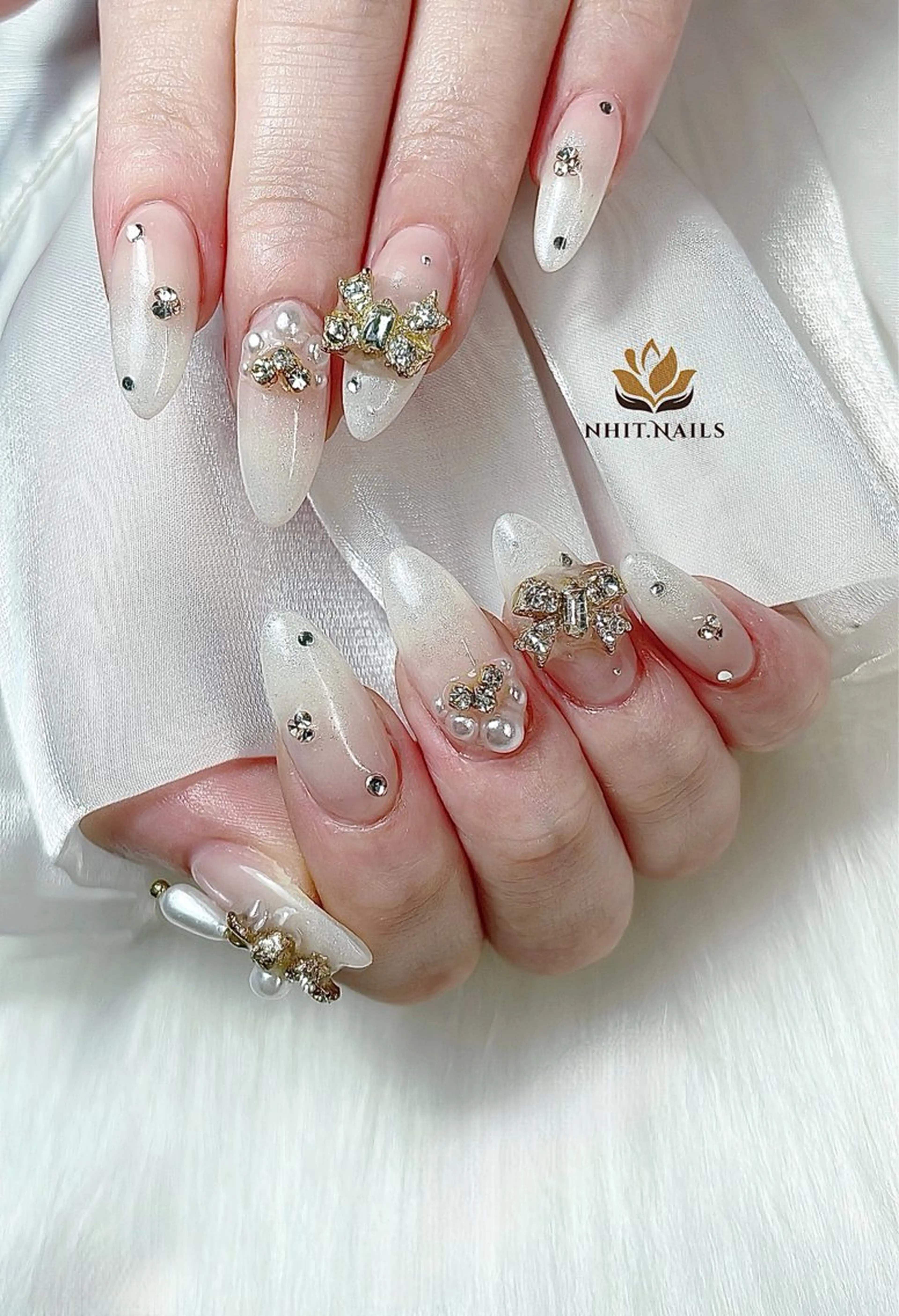 ネイル Nhit Nailsのネイルデザイン