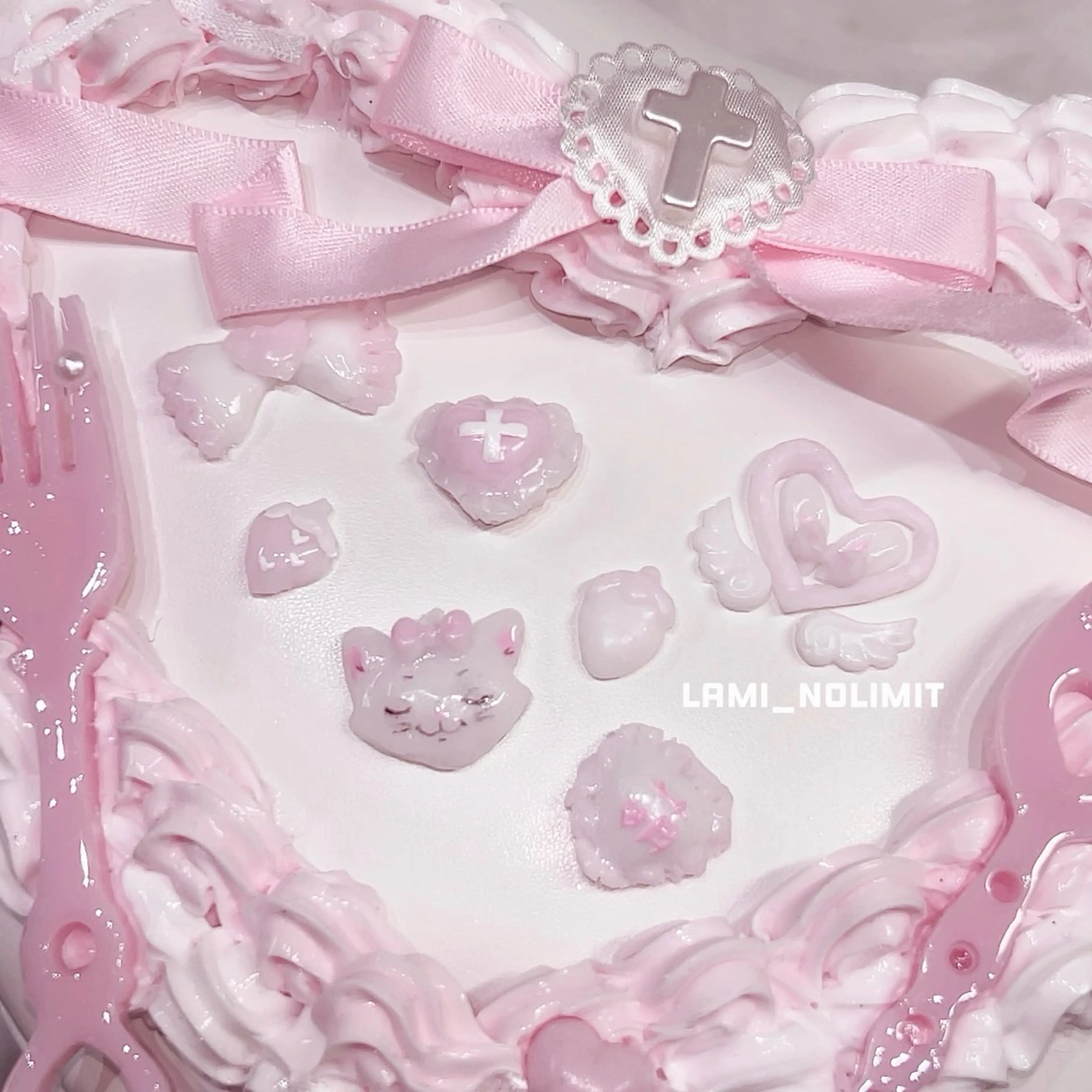 ネイル NOLIMIT.OSAKA所属・NOLIMIT LAMIのネイルデザイン