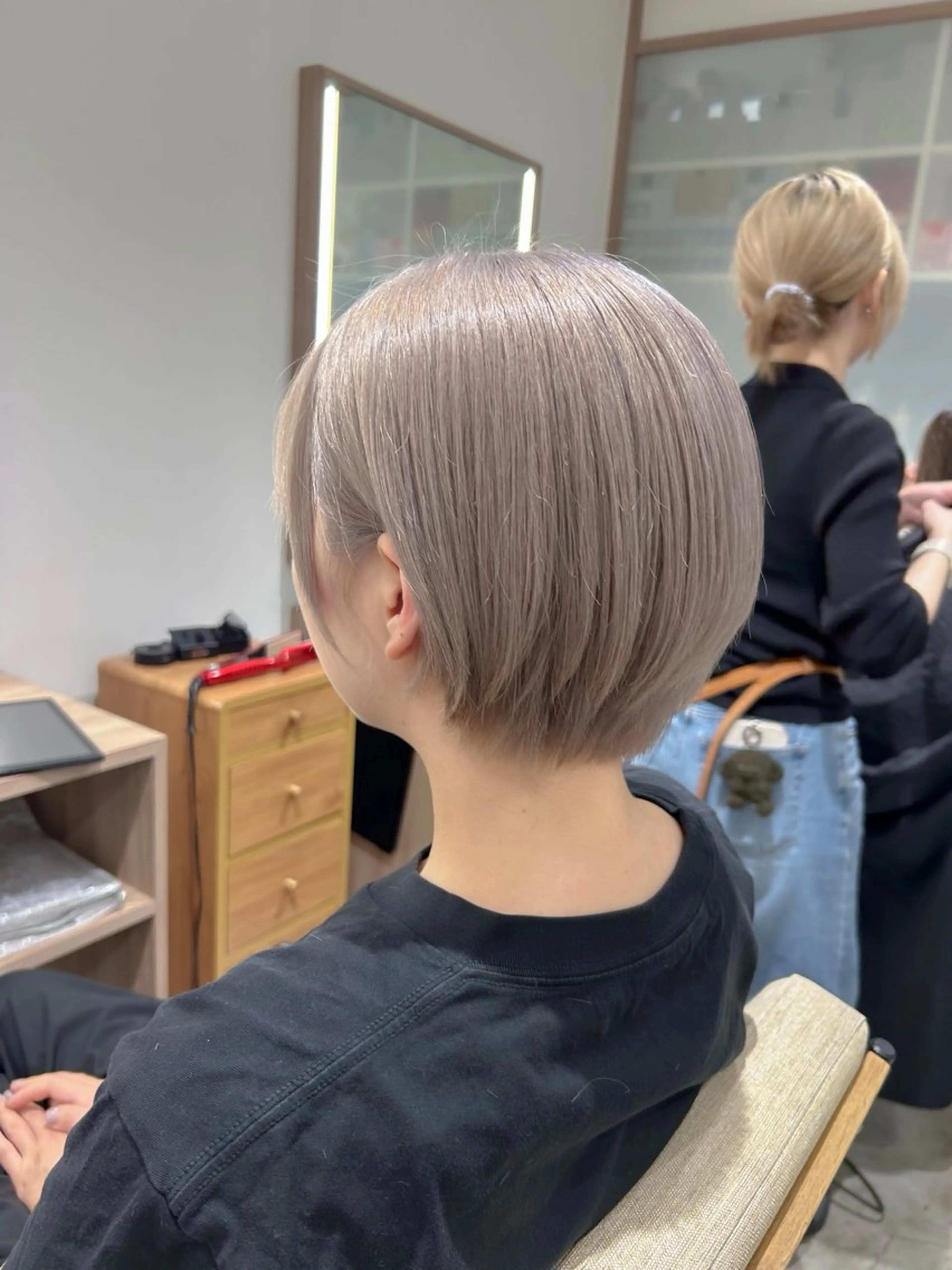 ショート カラー カット ヘアカラー 🎀透明感カラー🎀 mikaのヘアスタイル