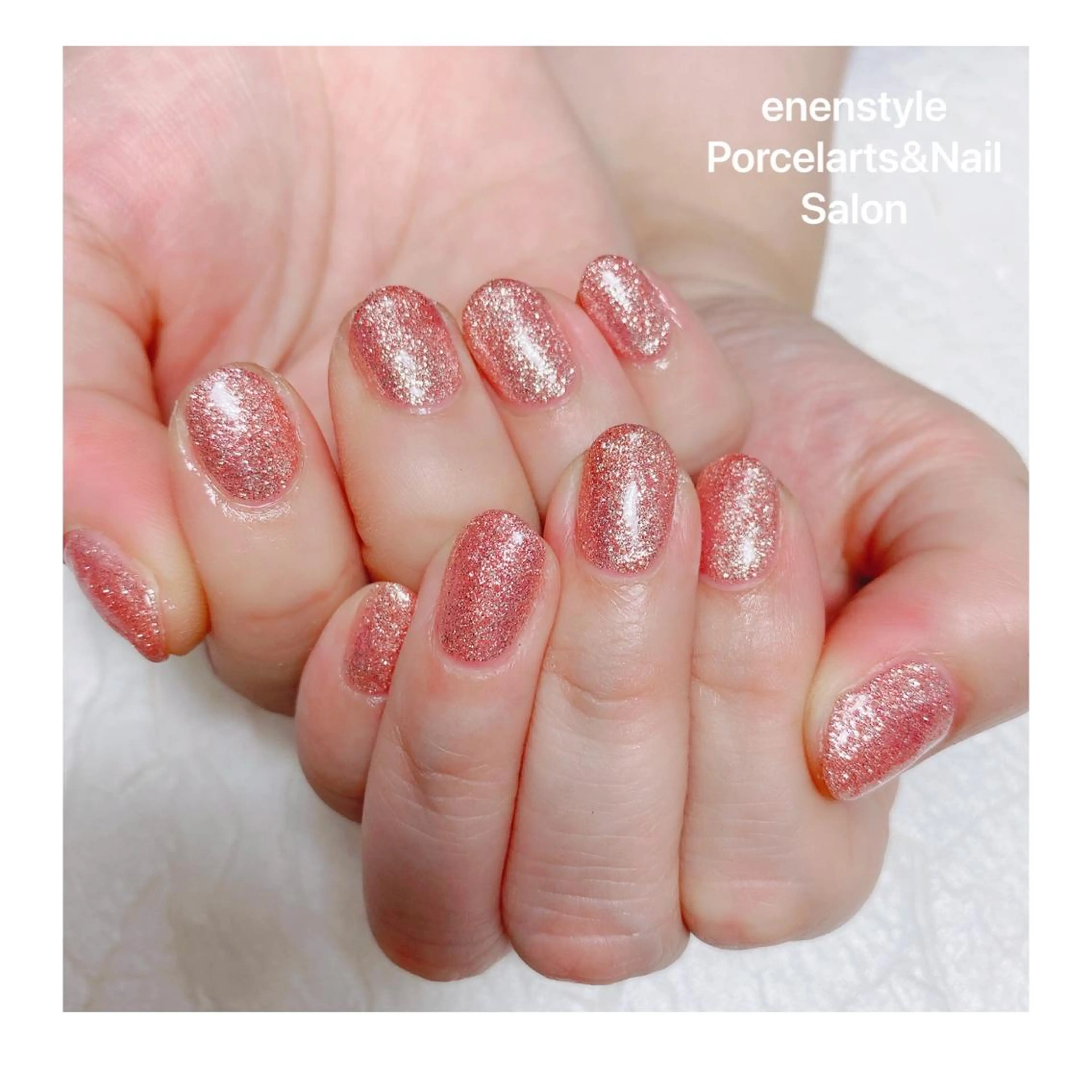 ショート ネイル 👑enen style👑のネイルデザイン