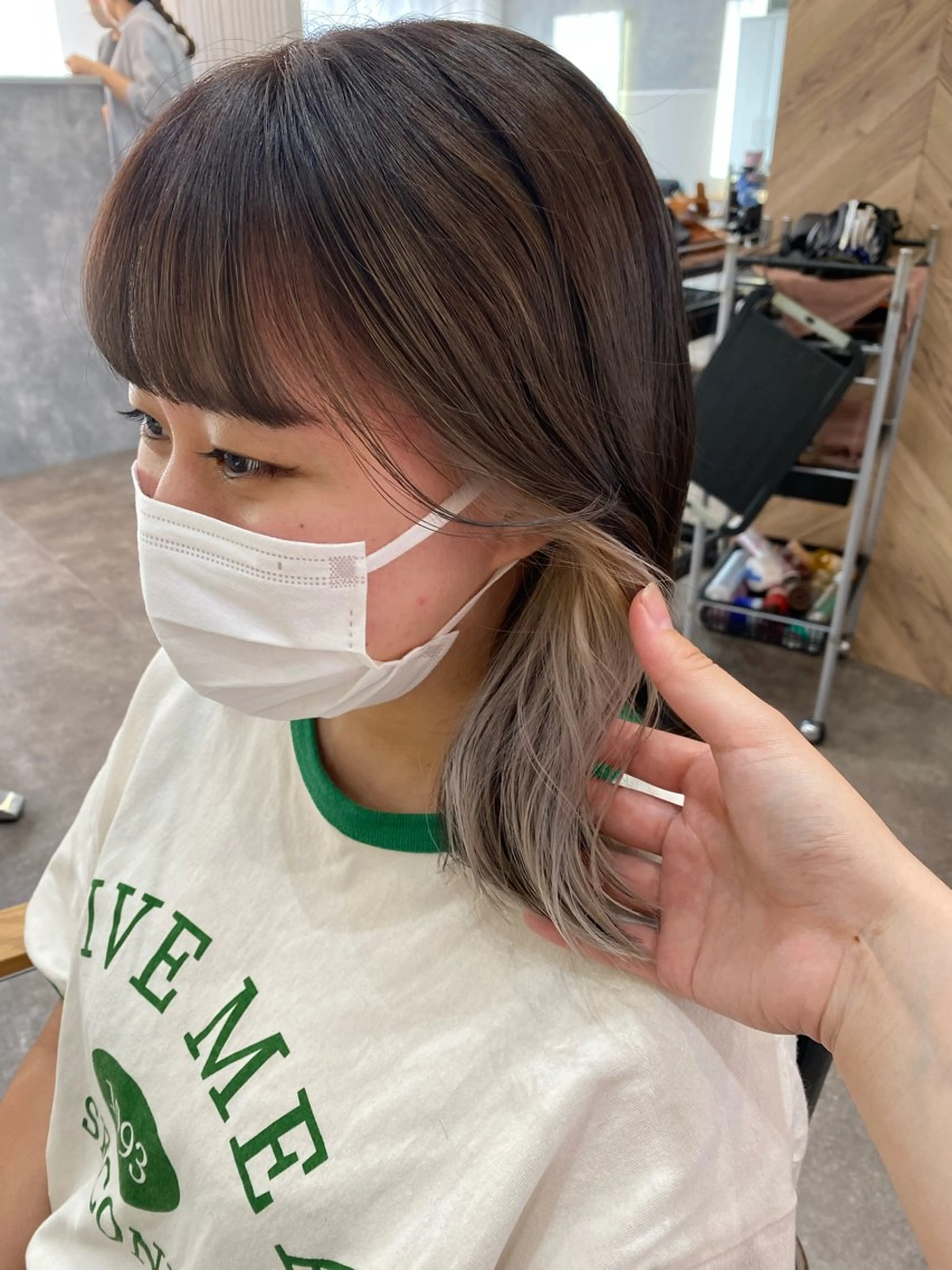 カラー イヤリングカラー TinkerLip所属・レイヤー／ボブ／暗髪 透明感カラーChieのヘアスタイル