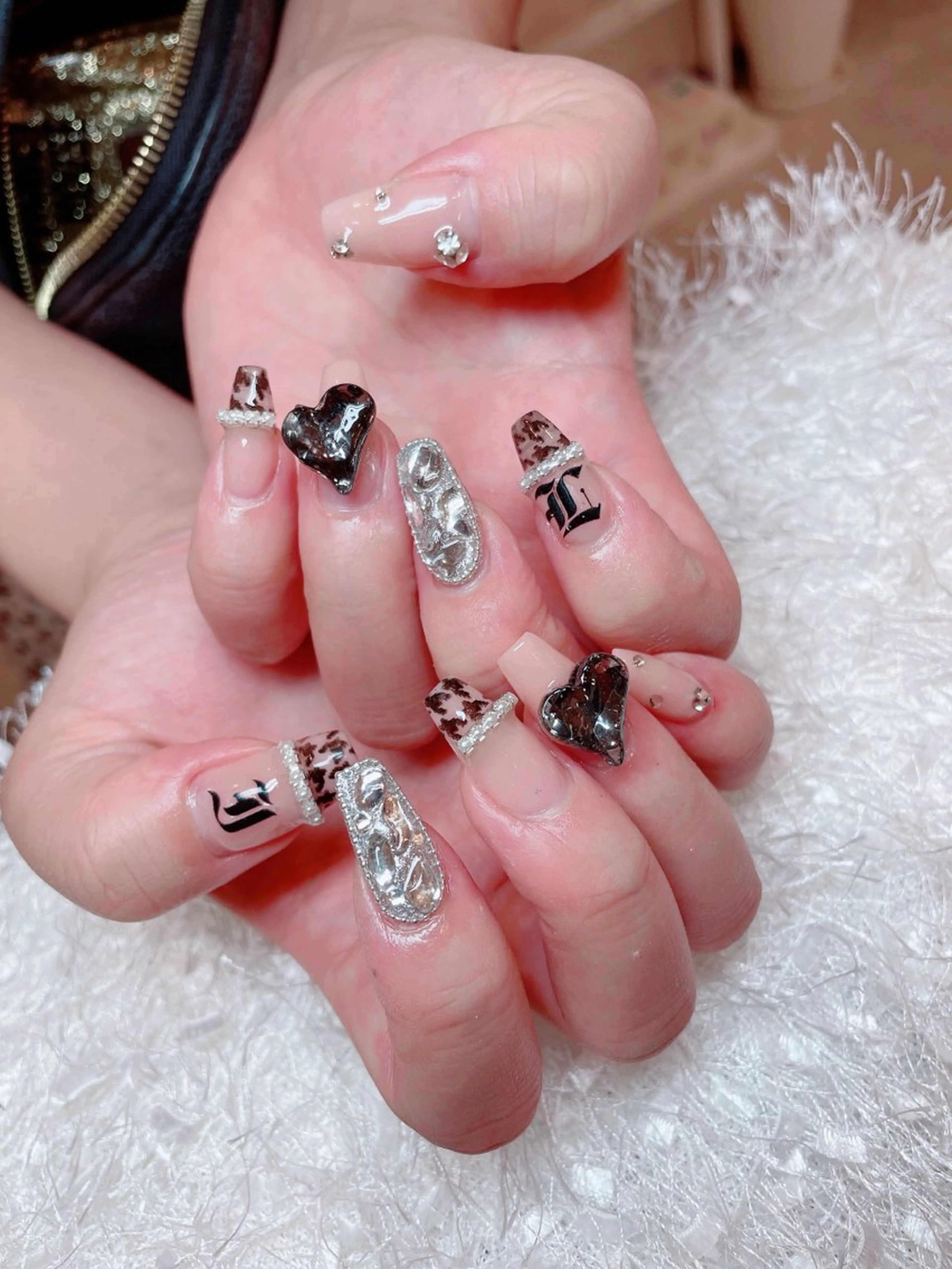 ネイル Le'a シズカのネイルデザイン