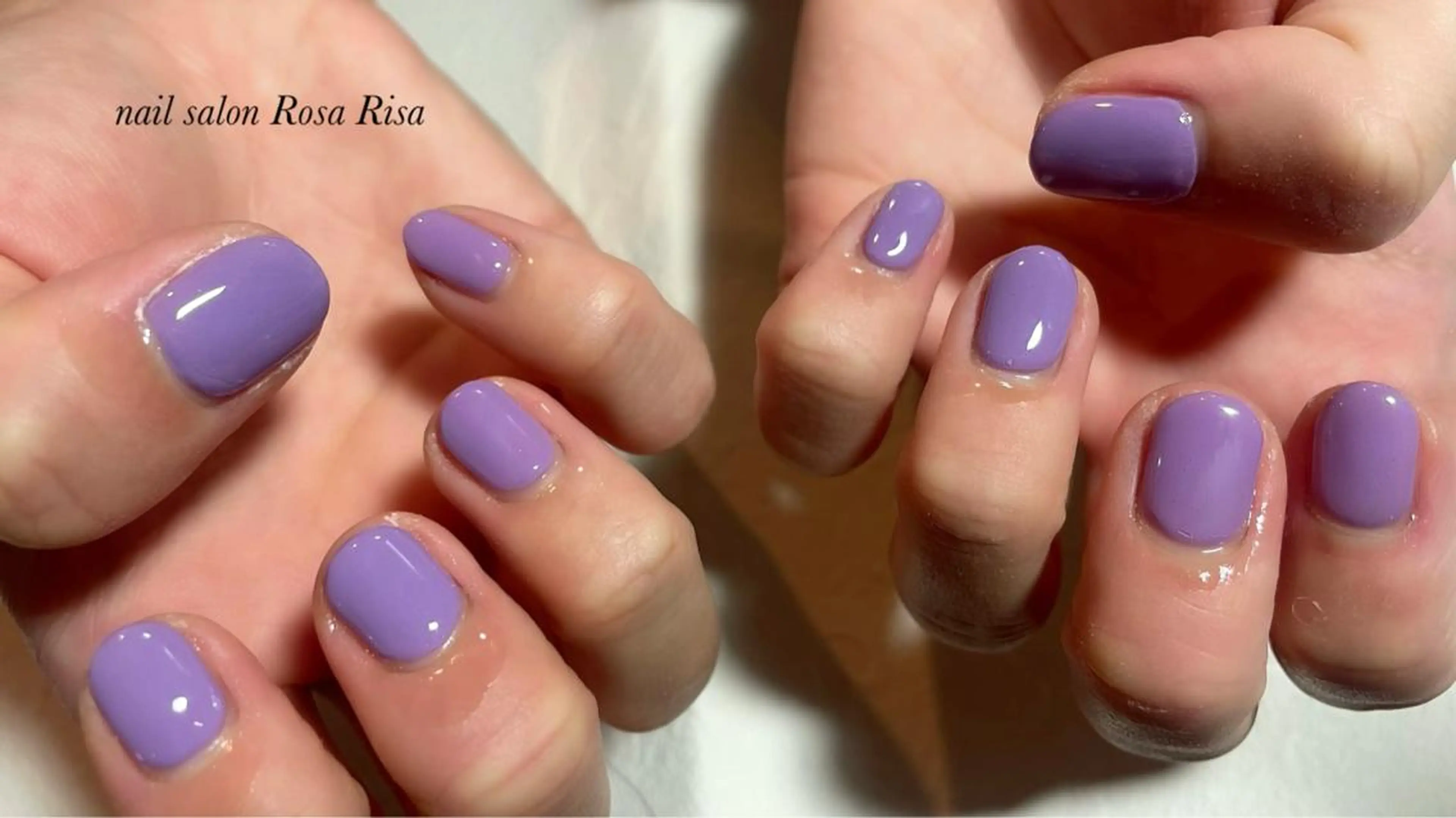 ショート ネイル パープルカラー パープル ハンドネイル ネイルスタジオ シェイクユアハンズのネイルデザイン