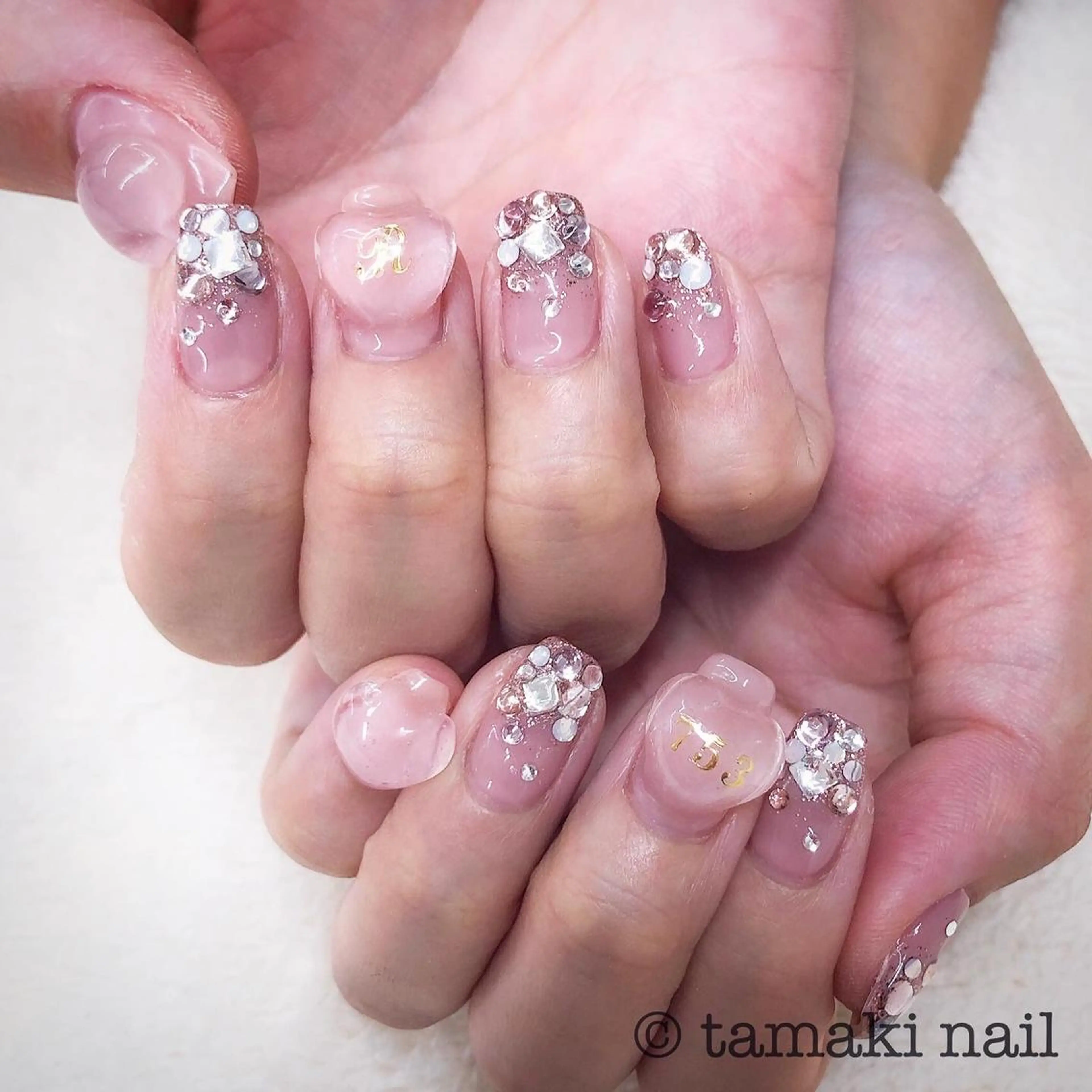 ネイル ハート ハンドネイル MAYME所属・MAYME TAMAKIのネイルデザイン