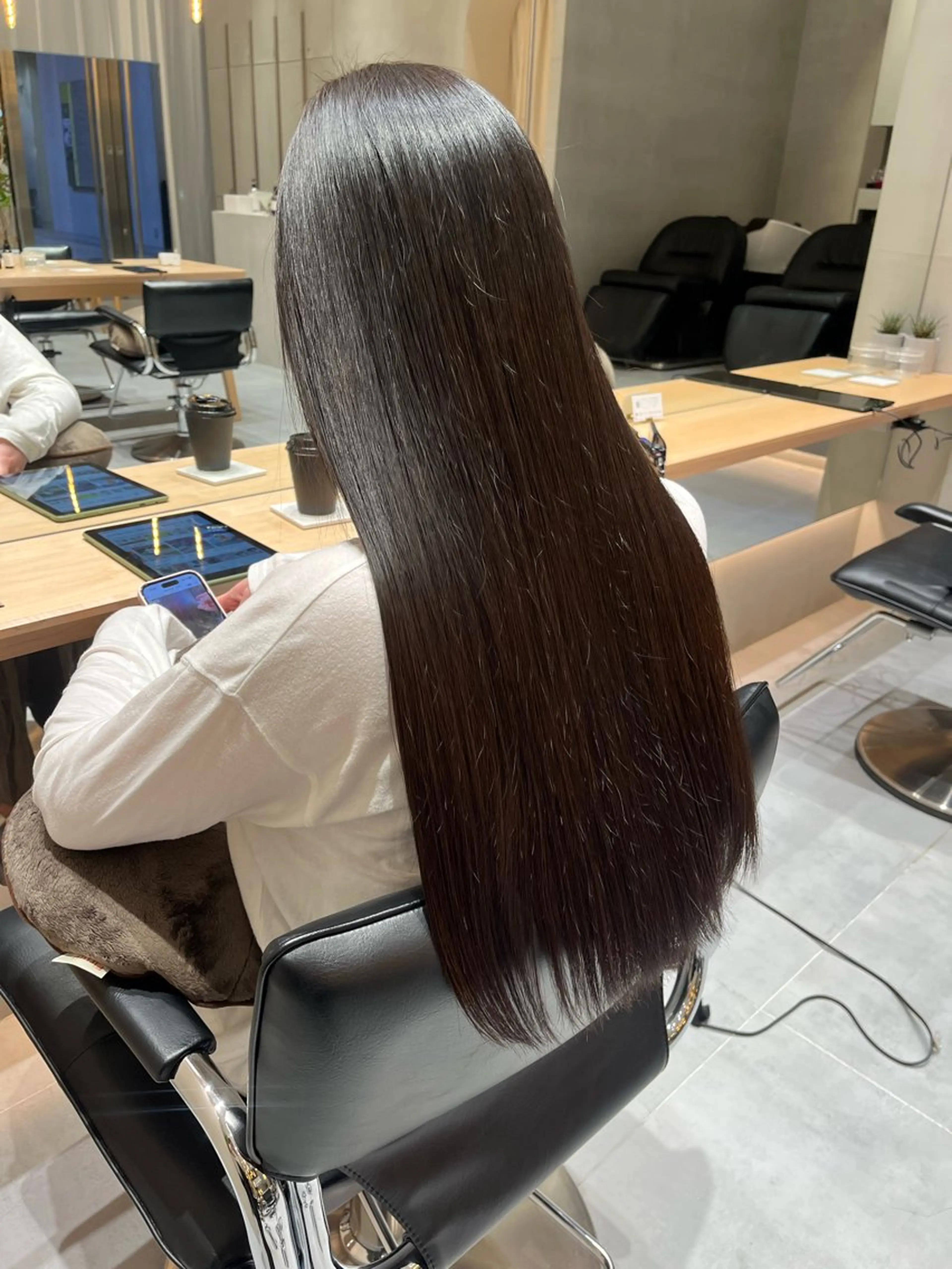 ロング 縮毛矯正 トリートメント ヘッドスパ ヘアセット 風香🪼レイヤー /透明感カラーのヘアスタイル