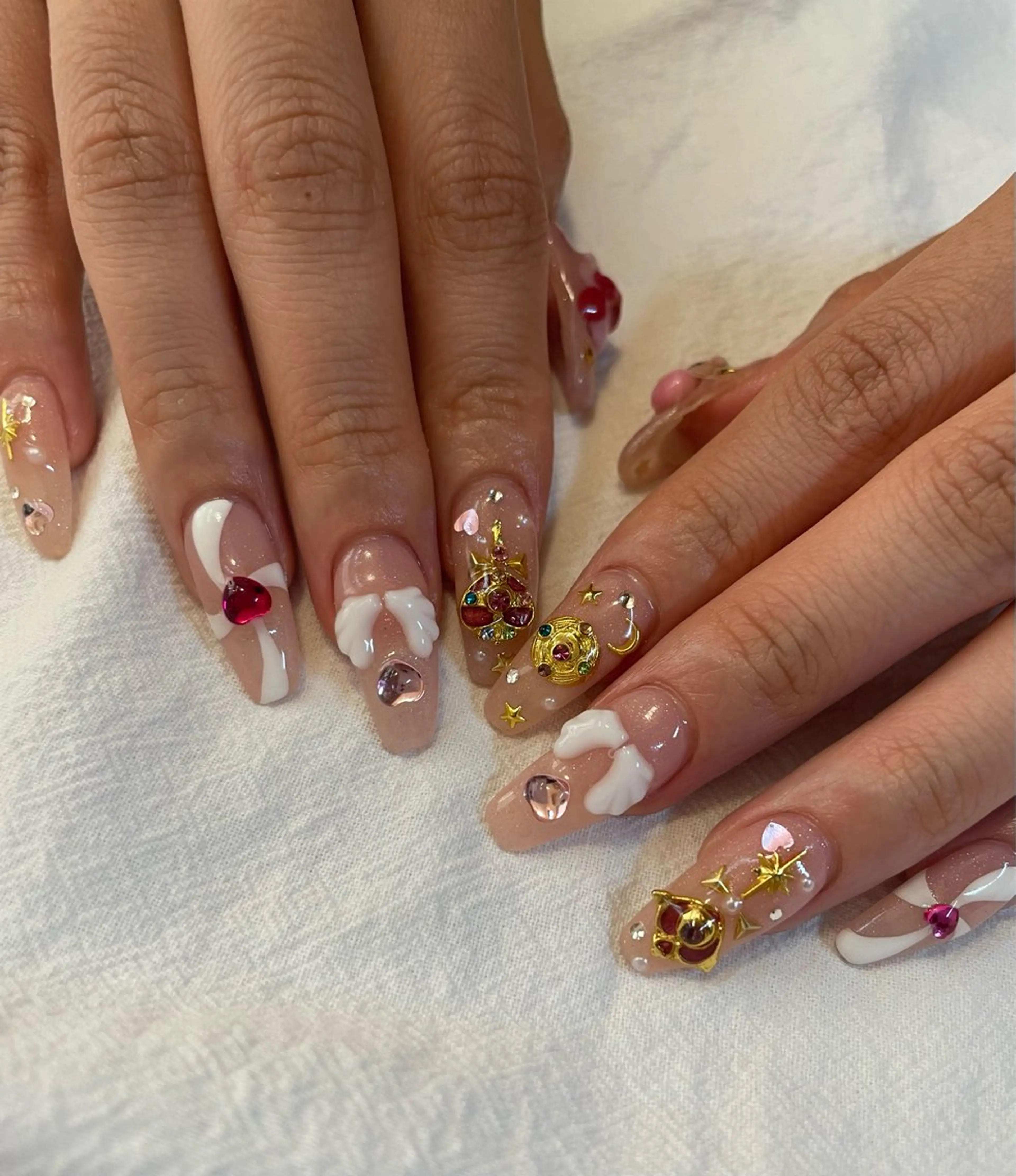 ネイル Nailsalon Olu所属・ネイリスト Nanaのネイルデザイン