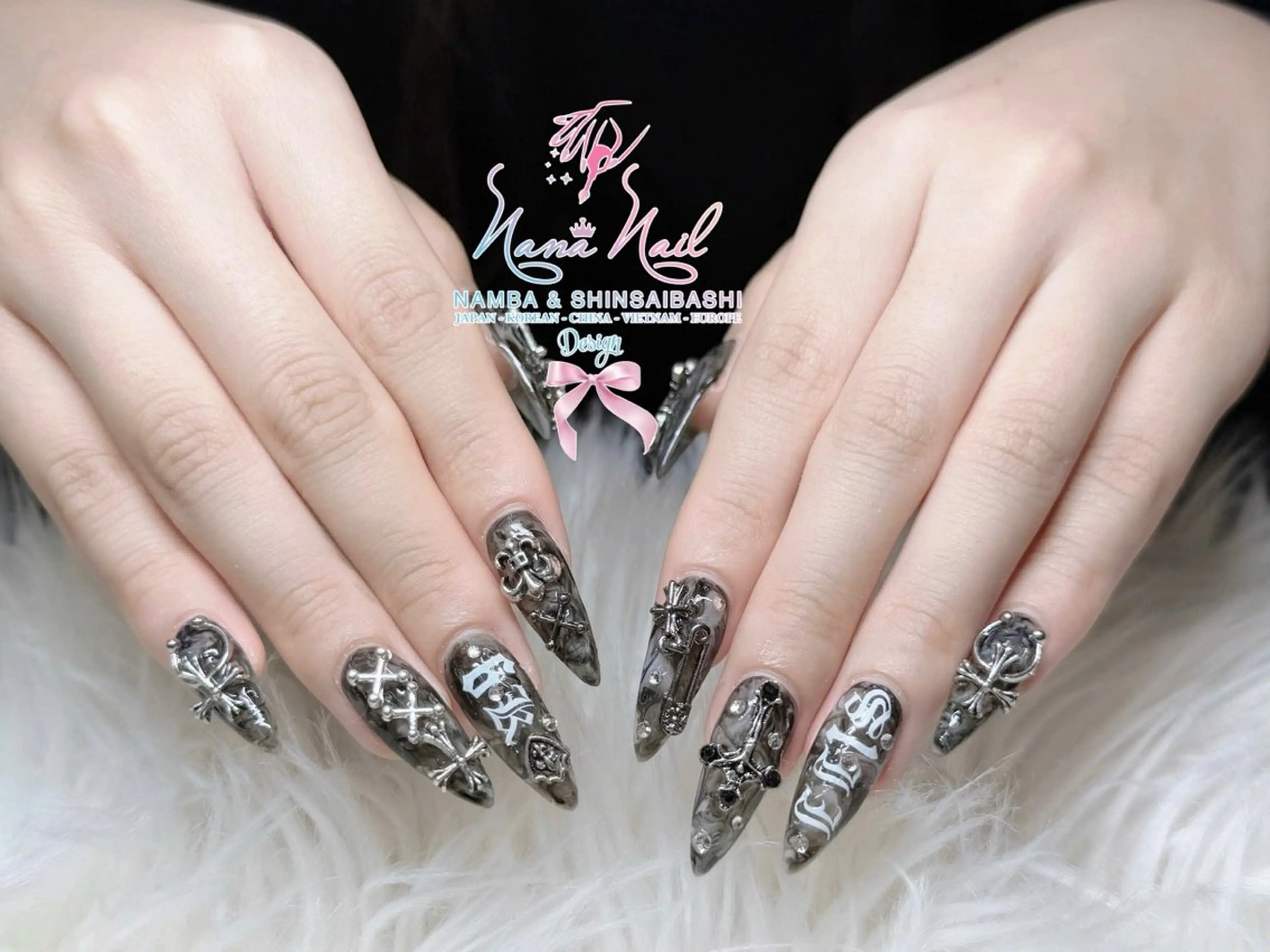 ネイル チークネイル 桜ネイル フラッシュネイル フットネイル ジェルネイル ハンドネイル ７９LINA NAIL 心斎橋店所属・リナネイル アメ村心斎橋店のネイルデザイン